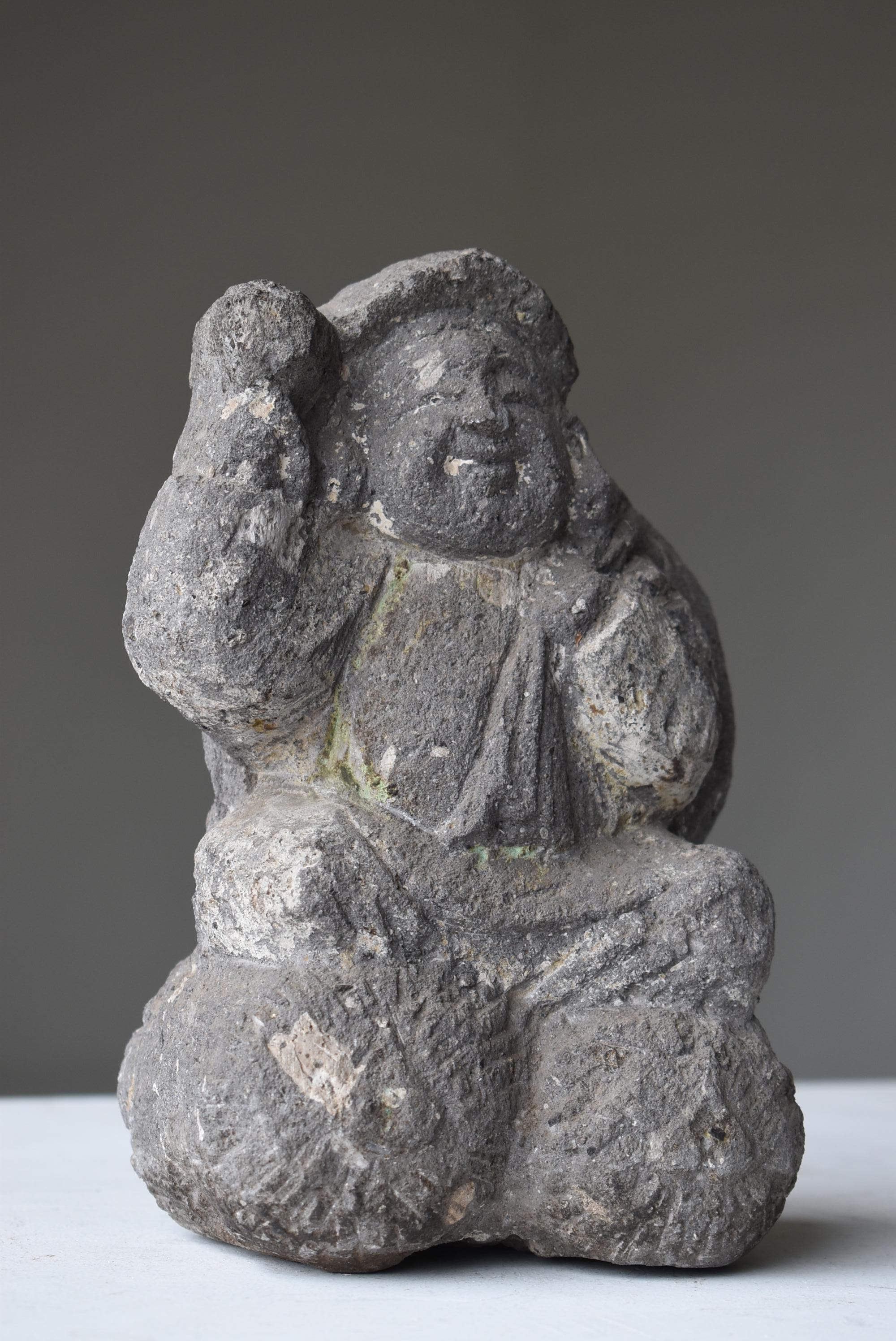 Japanese Antique Stone Statue 「Daikokuten」1860s-1900s / Figurine Wabisabi In Good Condition For Sale In Sammu-shi, Chiba