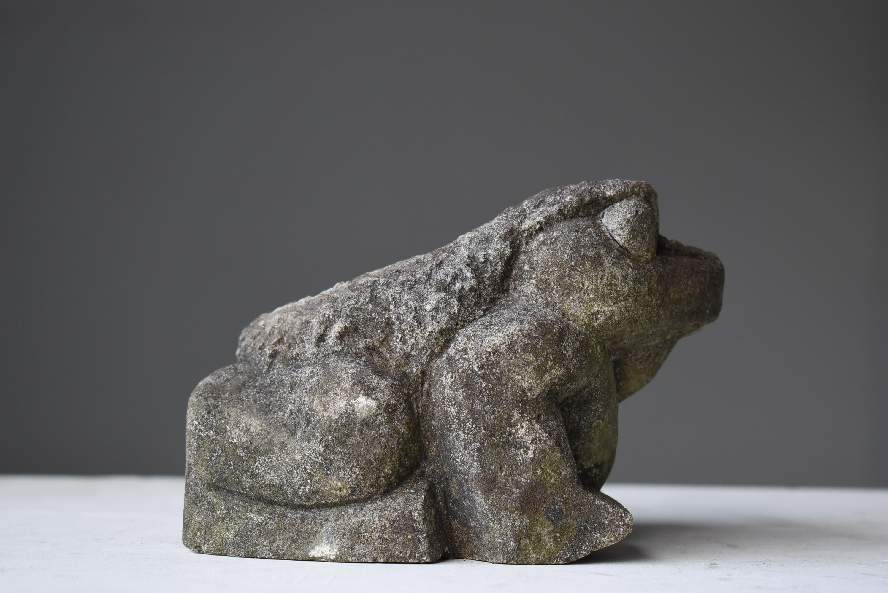 Japanese Antique Stone Statue Frog 1860s-1920s / Sculpture Wabisabi For Sale 6