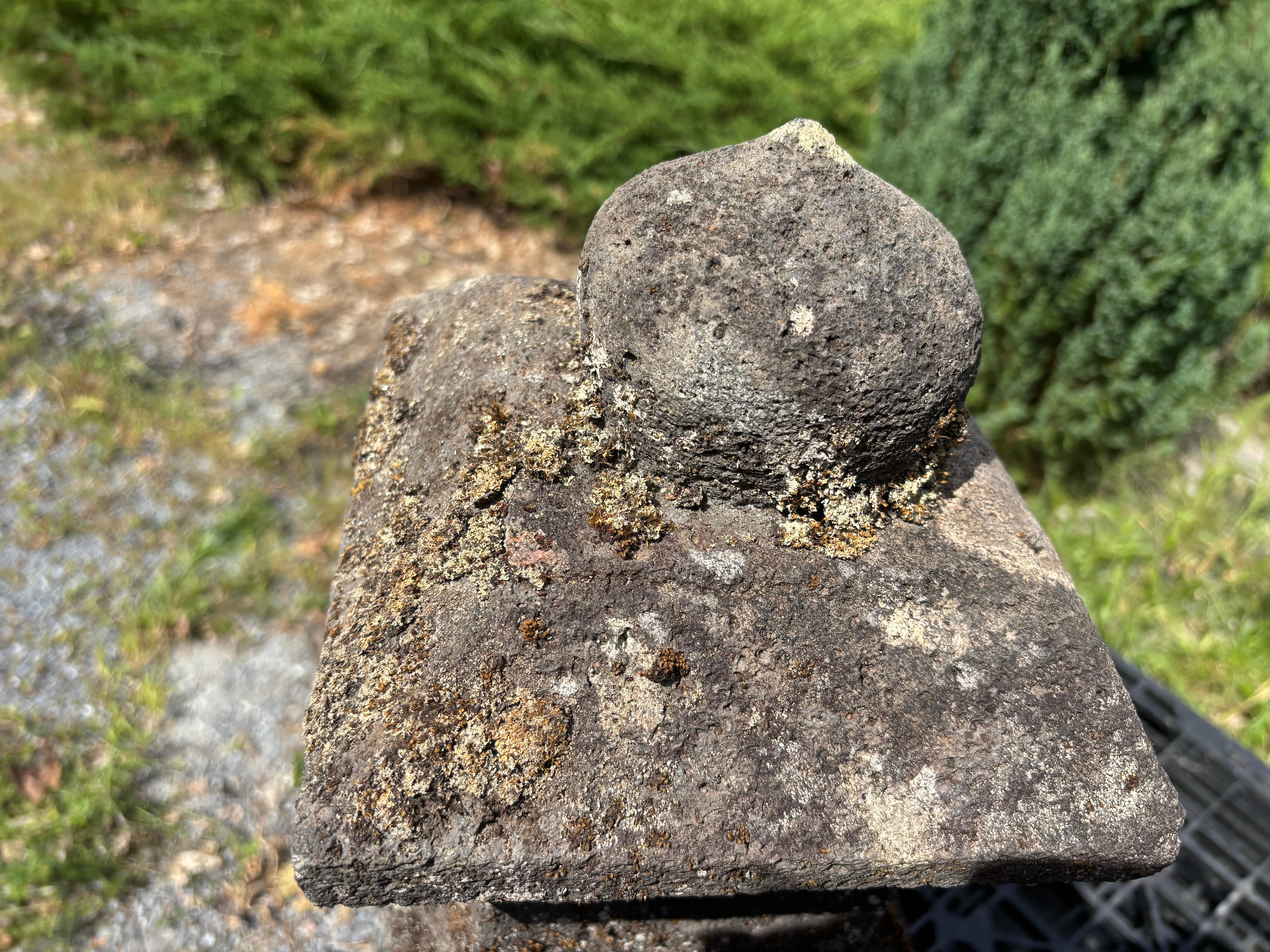 Japanese  Antique Stone Sun And Moon Pathway Lantern Beautiful Details 30 Inches For Sale 3