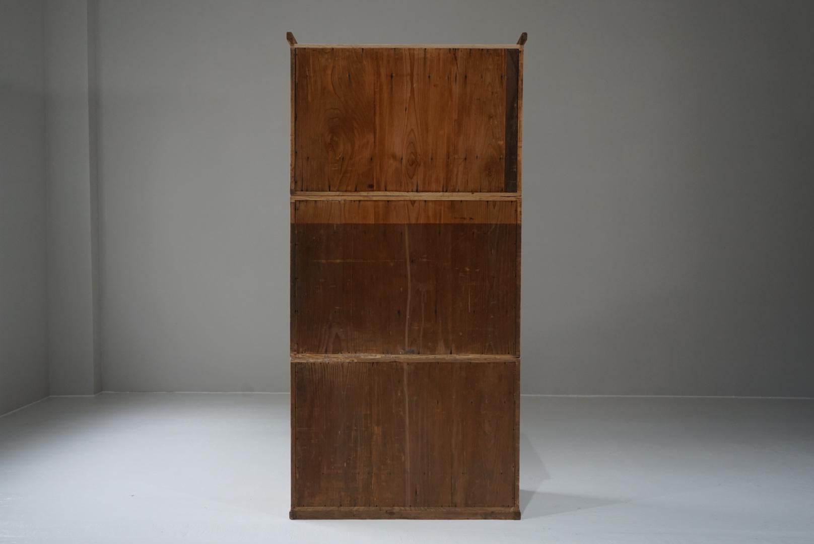 Japanese Antique Storage shelf 3 tiers stacked Wabi-Sabi Japandi For Sale 10