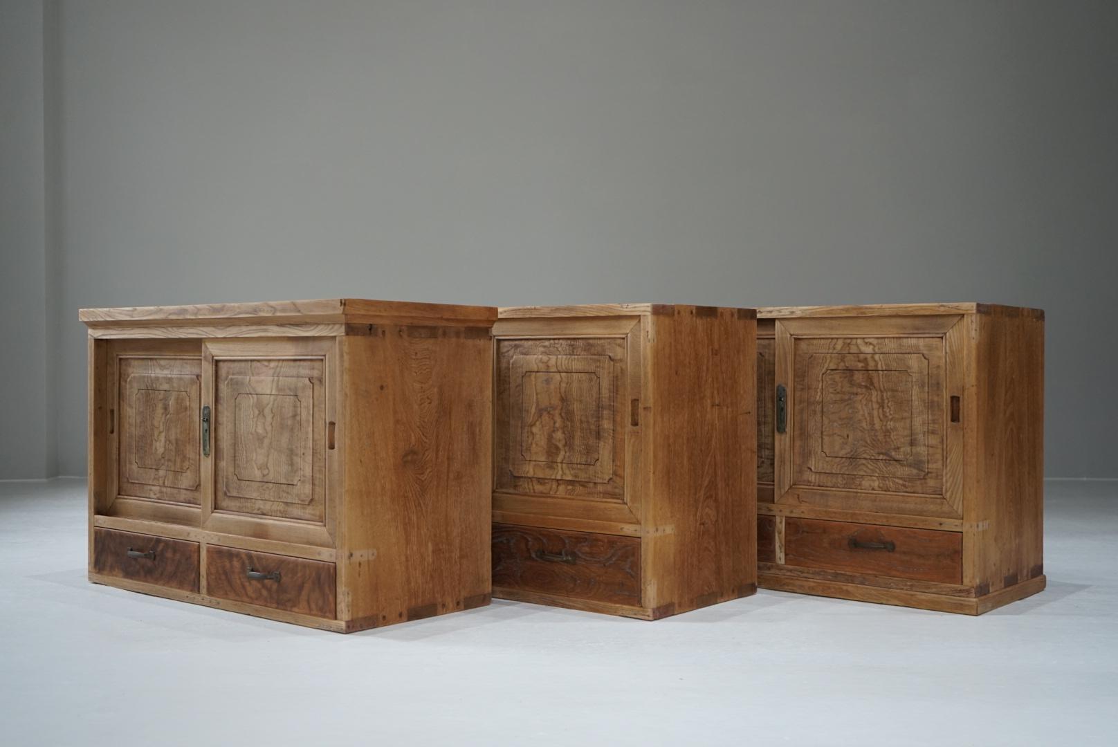 Japanese Antique Storage shelf 3 tiers stacked Wabi-Sabi Japandi For Sale 15