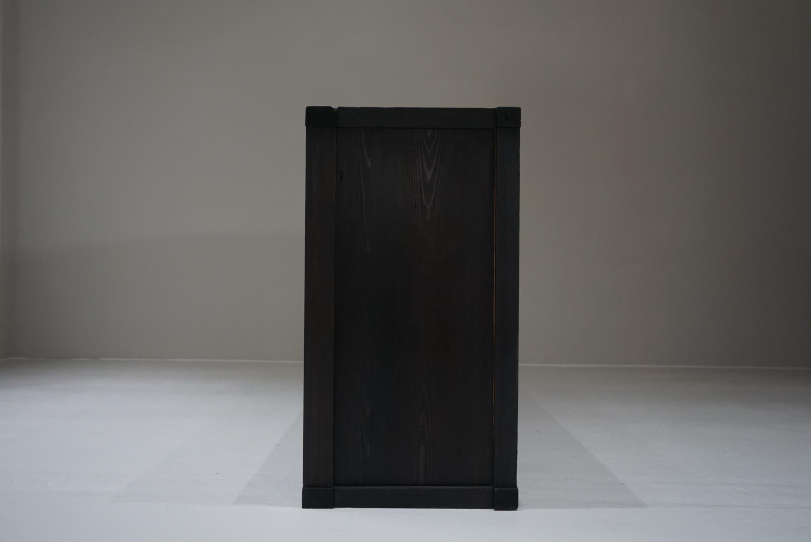 Estantería japonesa antigua Estantería negra 1880s-1900s Wabi-Sabi en venta 5