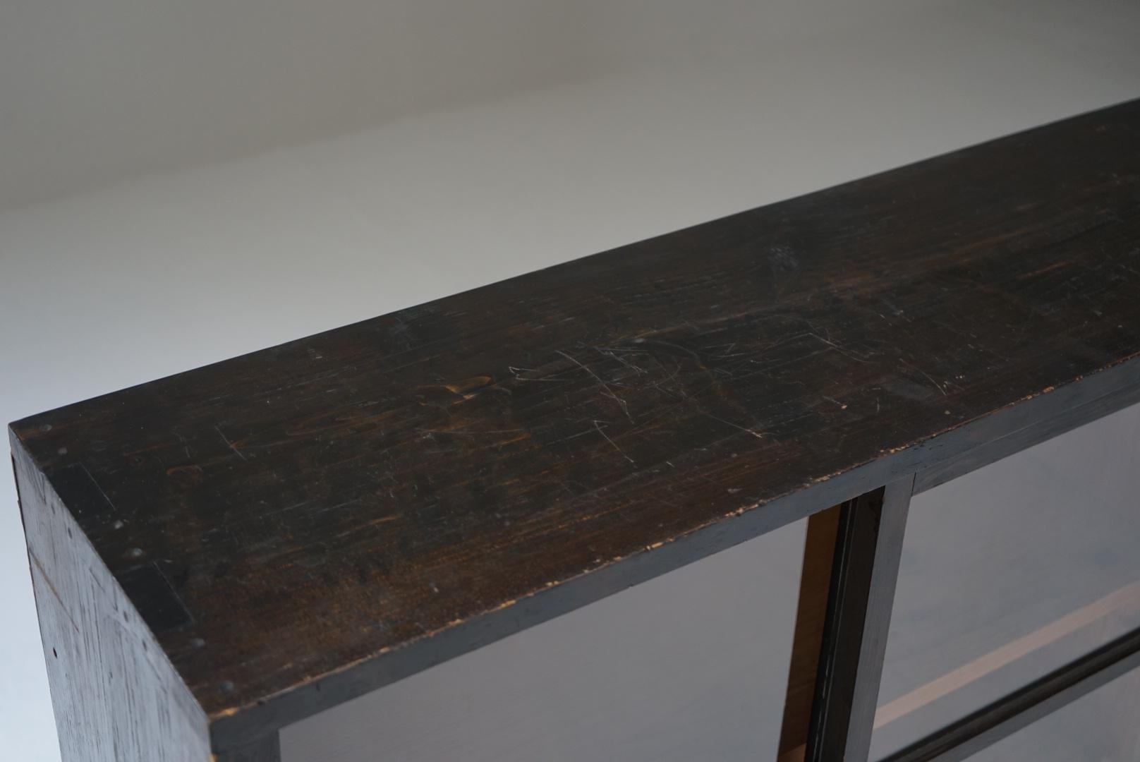Japanese Antique Storage shelves Cupboard Bookshelf Wabi-Sabi In Good Condition For Sale In Chiba, Chiba
