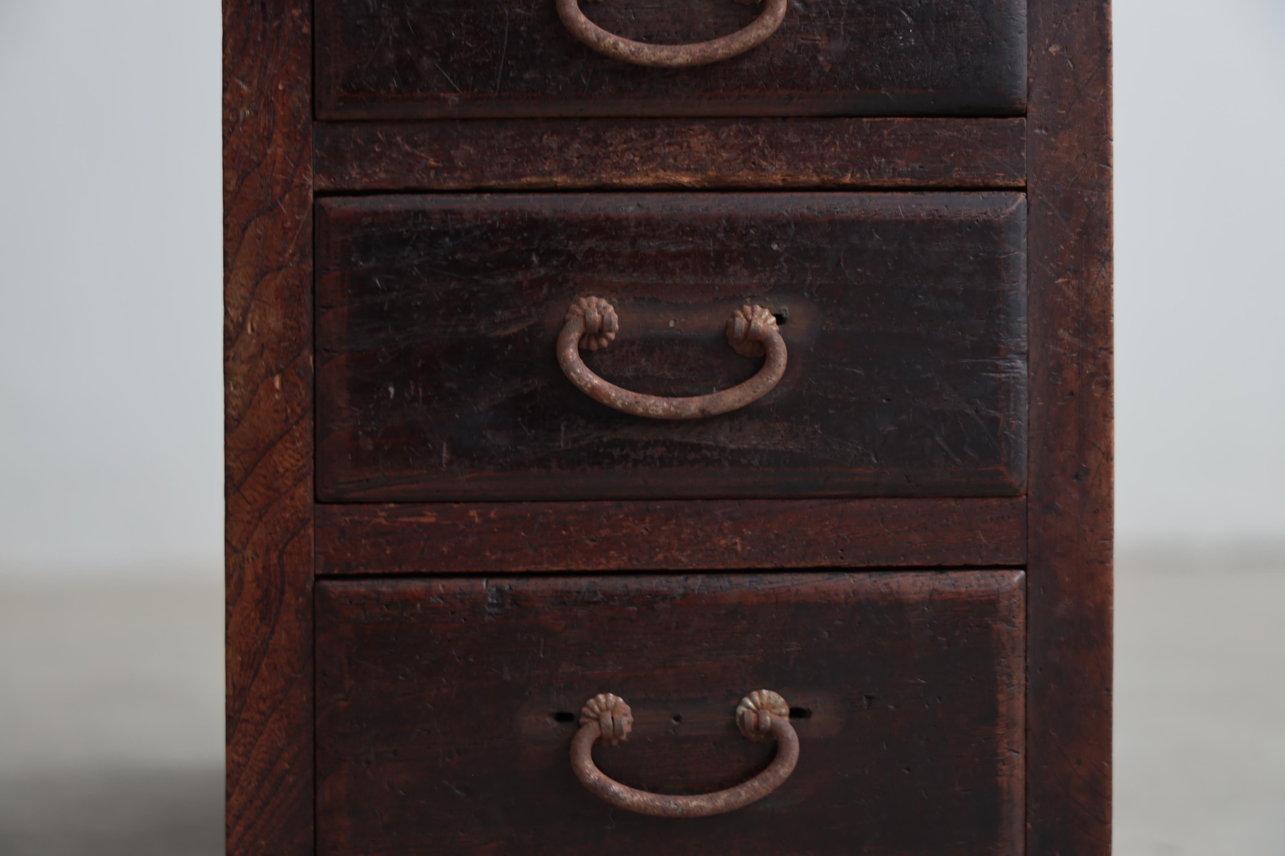 Japanese Antique Table, Desk, Double-sleeved desk, Wabi-Sabi, Early 20th Century In Good Condition For Sale In Katori-Shi, 12