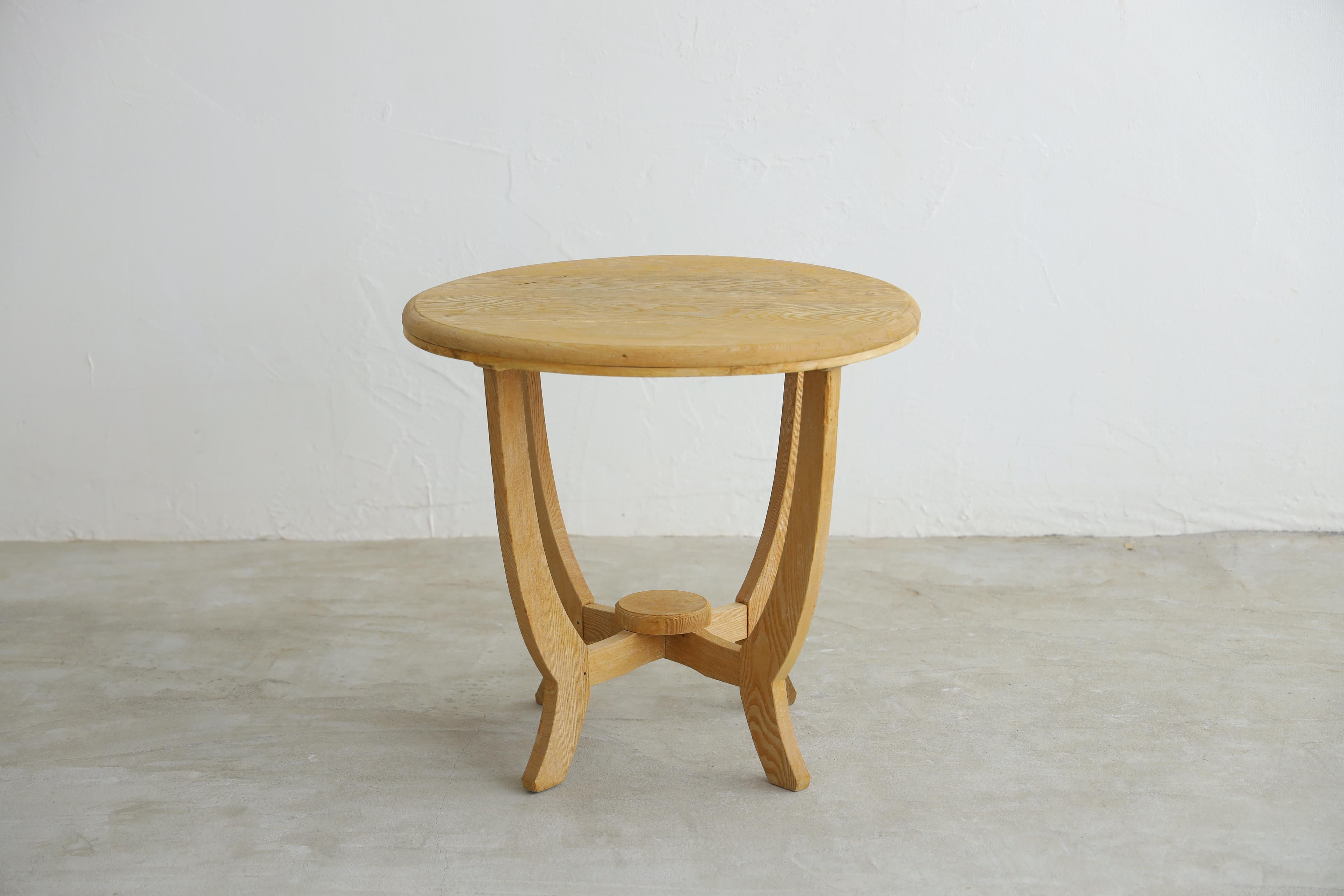 Taisho Japanese Antique Table, Early 20th Century For Sale