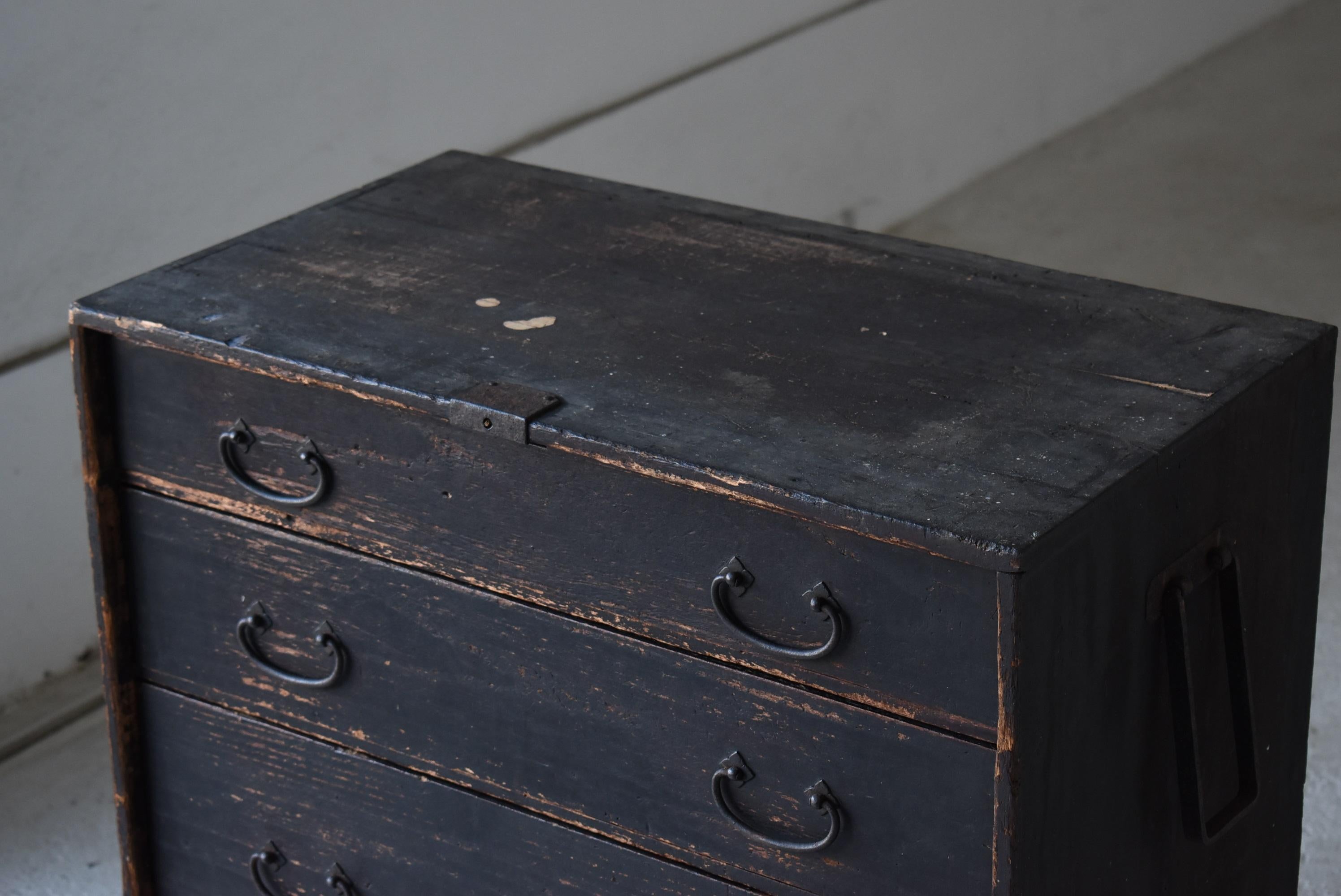 Japanese Antique Tansu 1800s-1860s/Chests of Drawers Storage Cabinet Wabisabi In Good Condition In Sammu-shi, Chiba