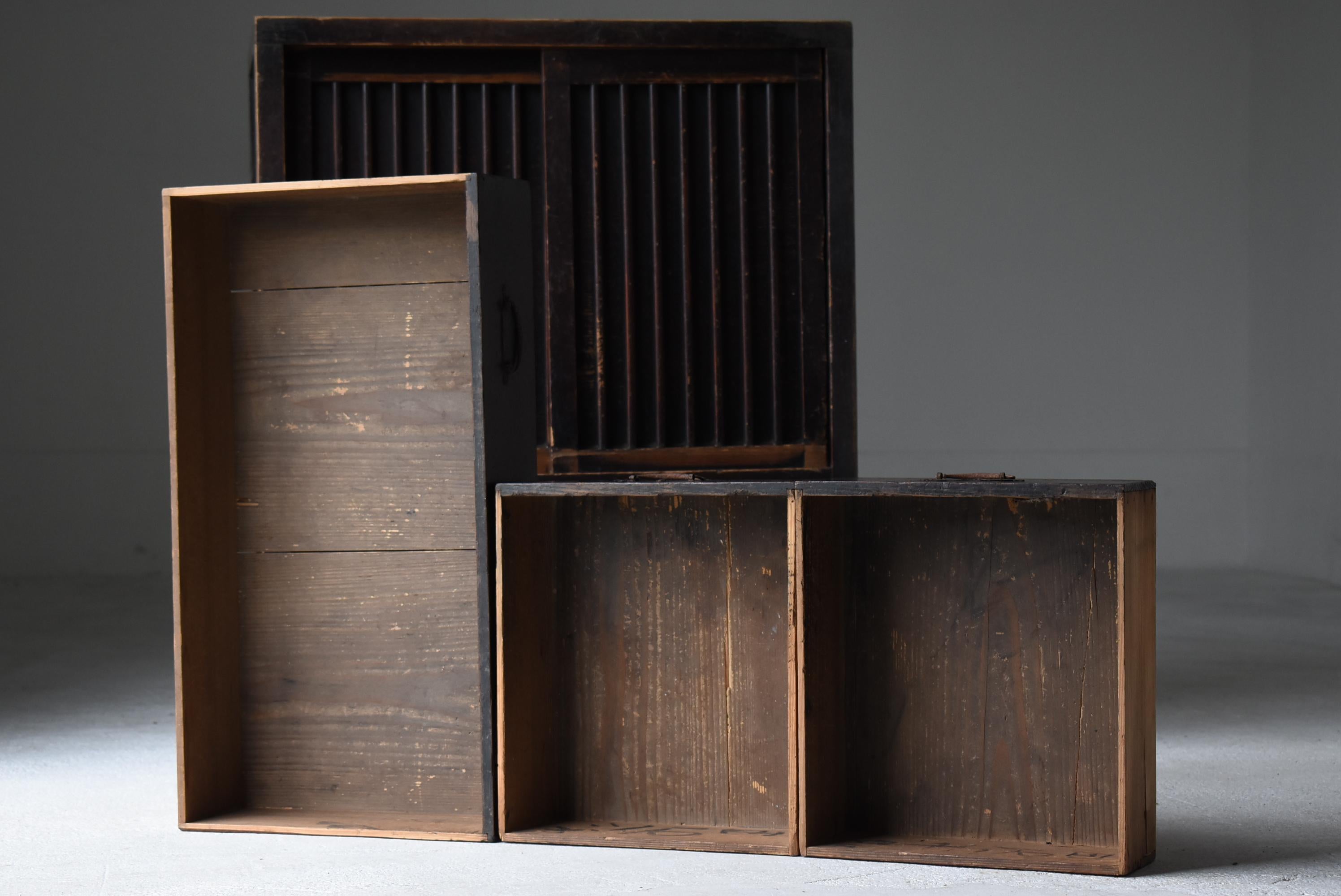 Antico Tansu giapponese del 1860-1900 / Credenza Wabisabi in vendita 6