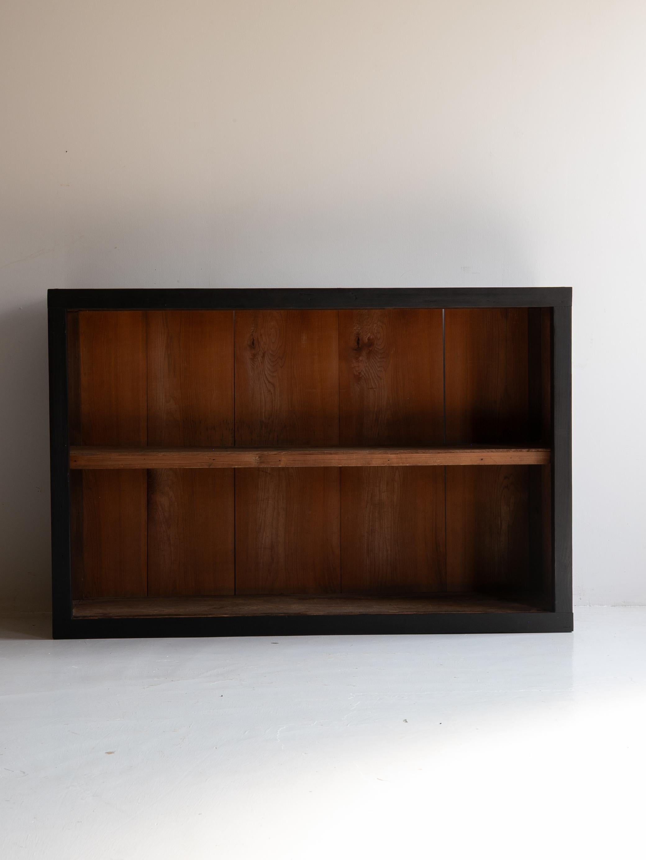 Japanese Antique Tansu 1860s-1900s / Sideboard Wabi Sabi #01 For Sale 3