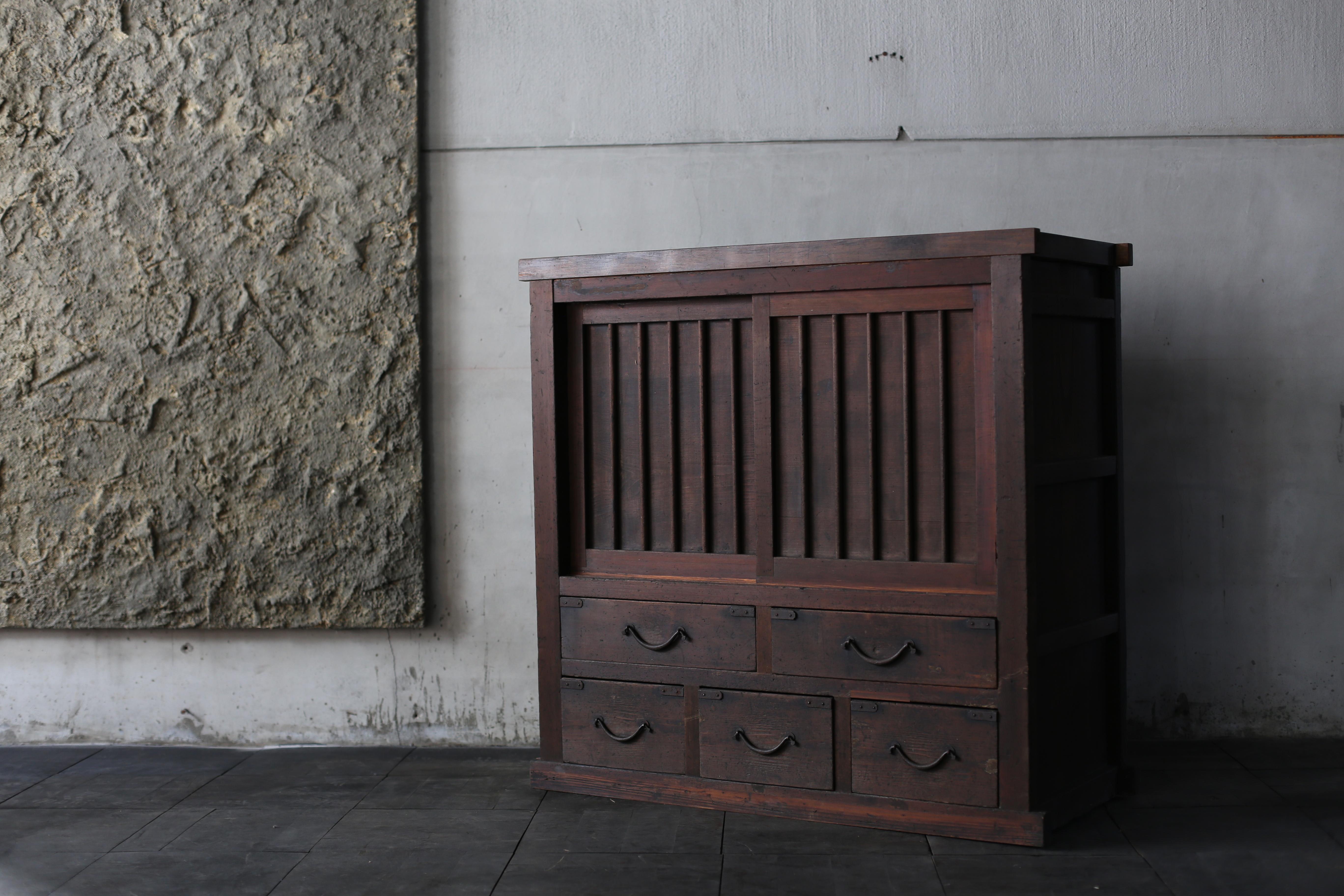 Japonais Ancienne commode japonaise Tansu 1860s-1920s en vente
