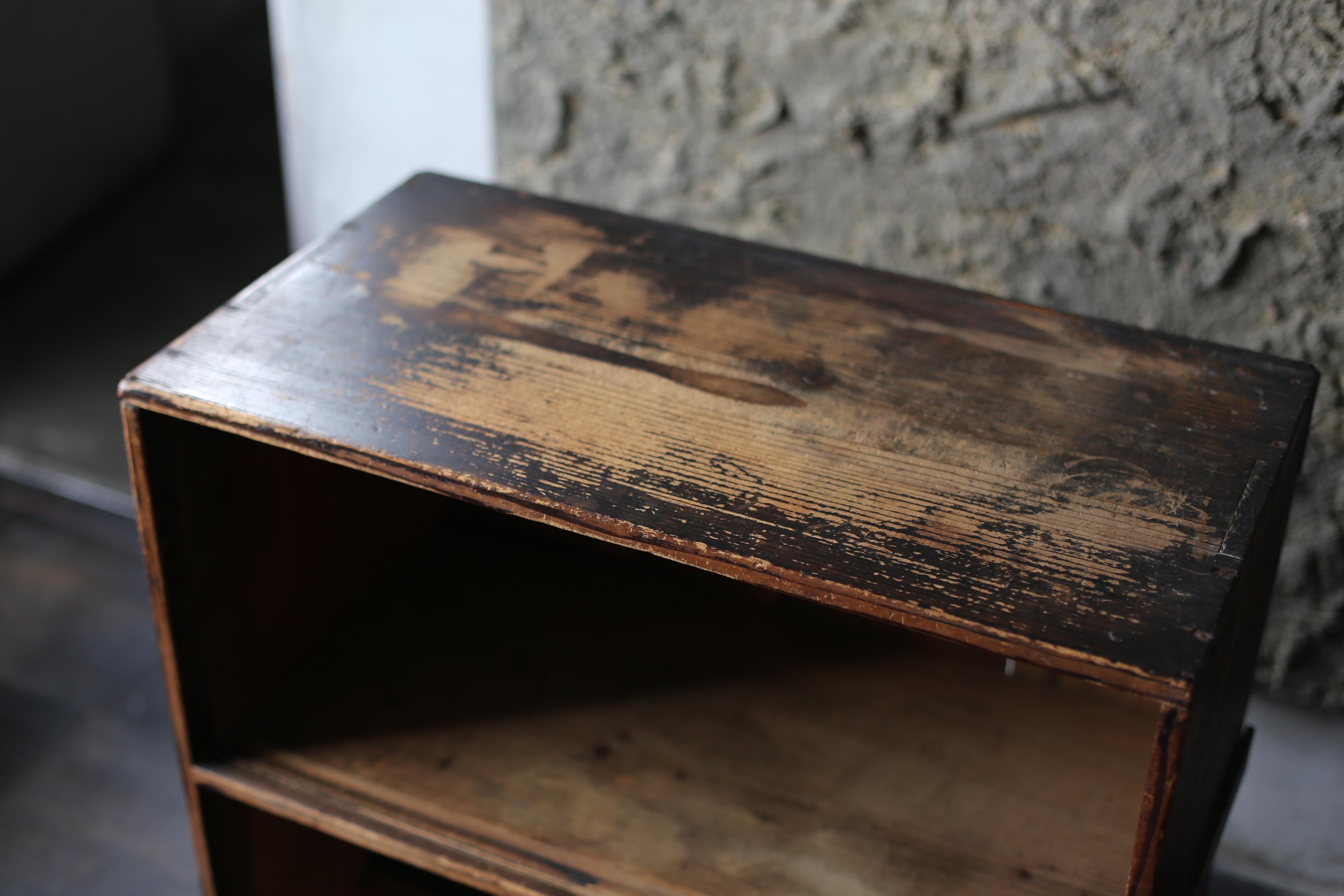 Antike japanische Tansu 1920er-1940er Jahre / Bambusdekoration / Schrank im Angebot 4
