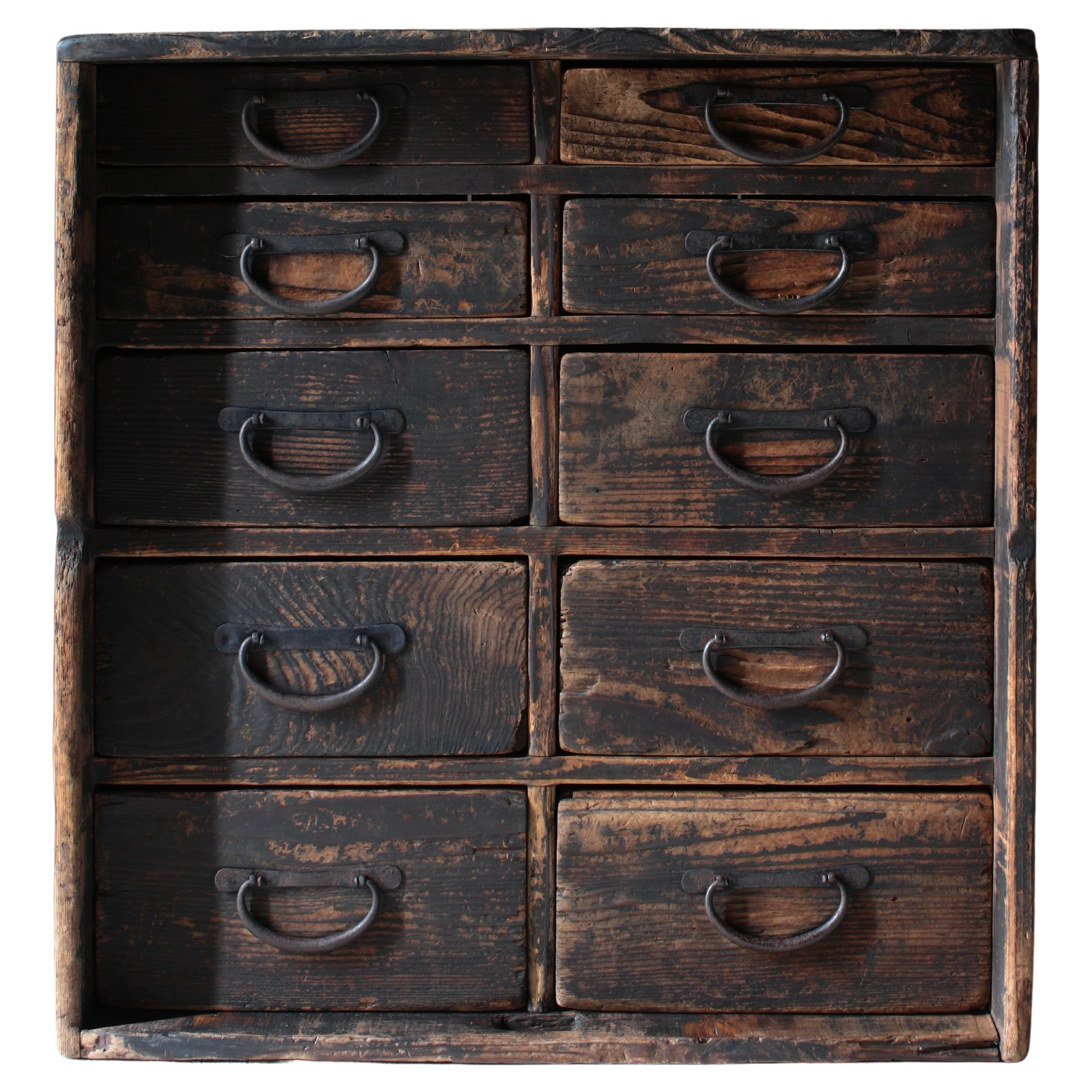 Antiguo Tansu Japonés / Mesa de Noche con Cajón de Armario / 1868-1912s / Wabi-Sabi