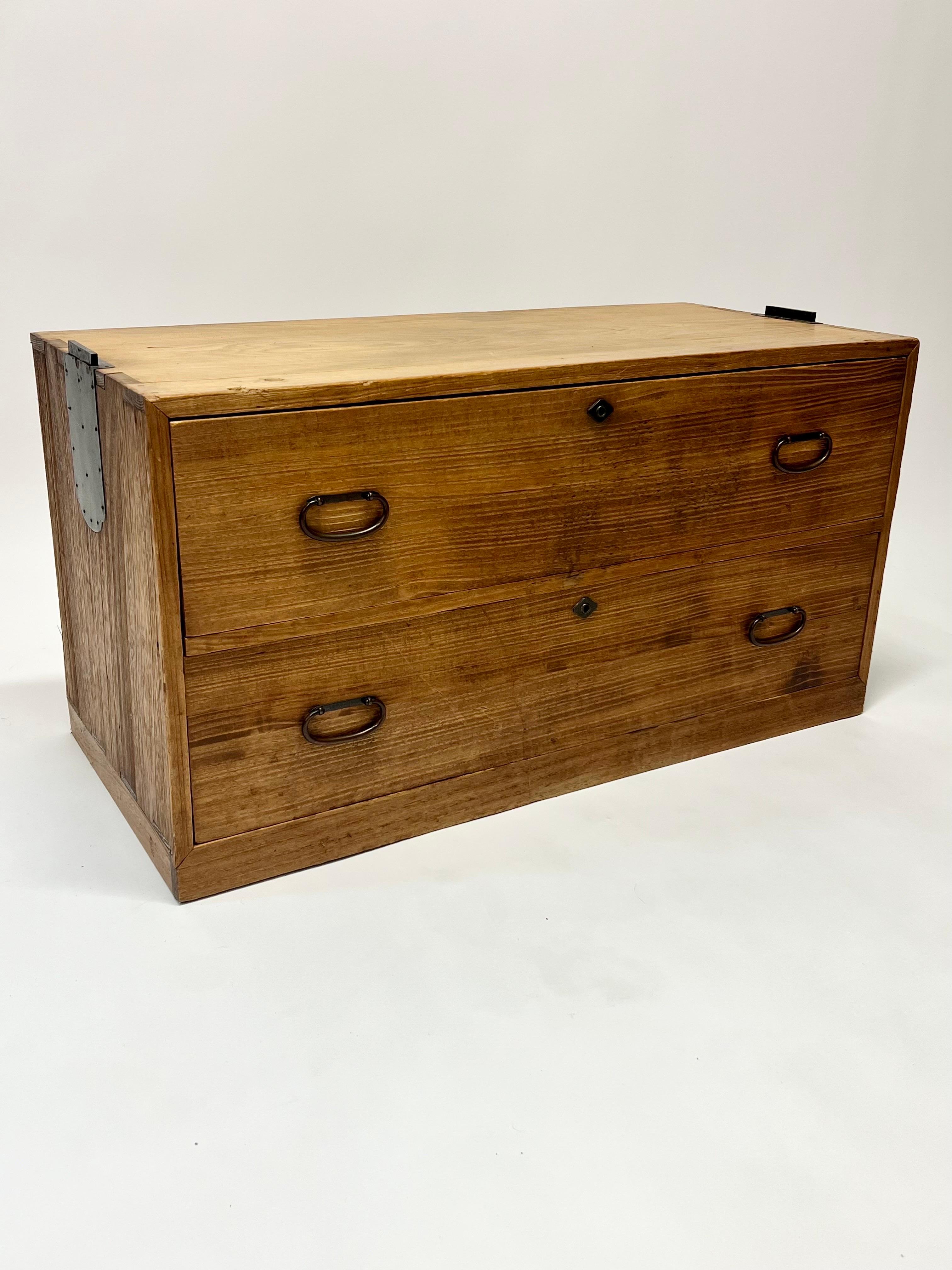 Japanese Antique Tansu Cabinet Dresser Two-Piece 20th Century In Good Condition In Oakland, CA