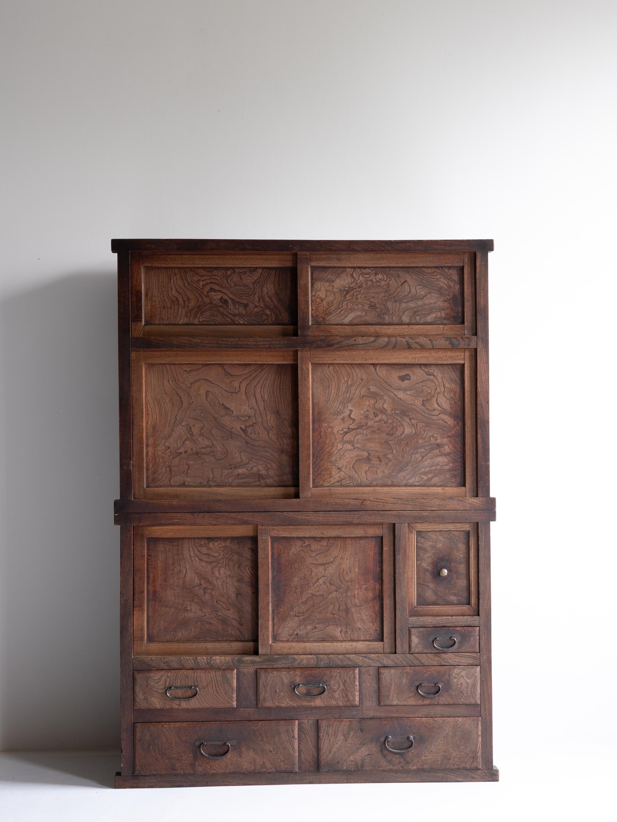Japanese Antique Tansu Cabinet / Taishō–Shōwa Period 1910s–1940s For Sale 13