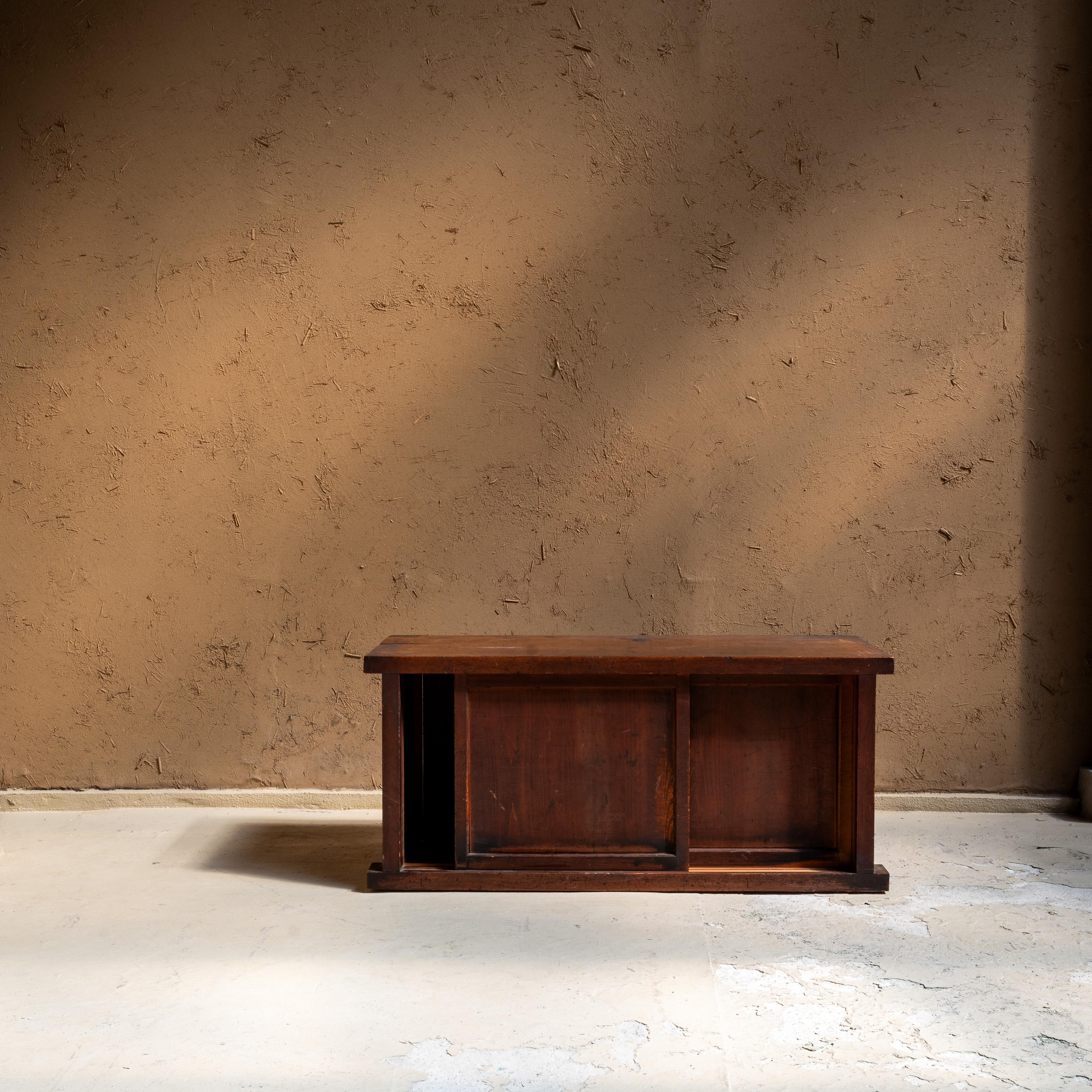Tansu Japonés Antiguo, Armario, Wabi-sabi,  Japón en Bueno Estado en Tokyo, Tokyo