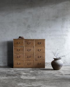 Japanese Antique Tansu Chest of Drawers, Late Meiji Era (1868–1912)