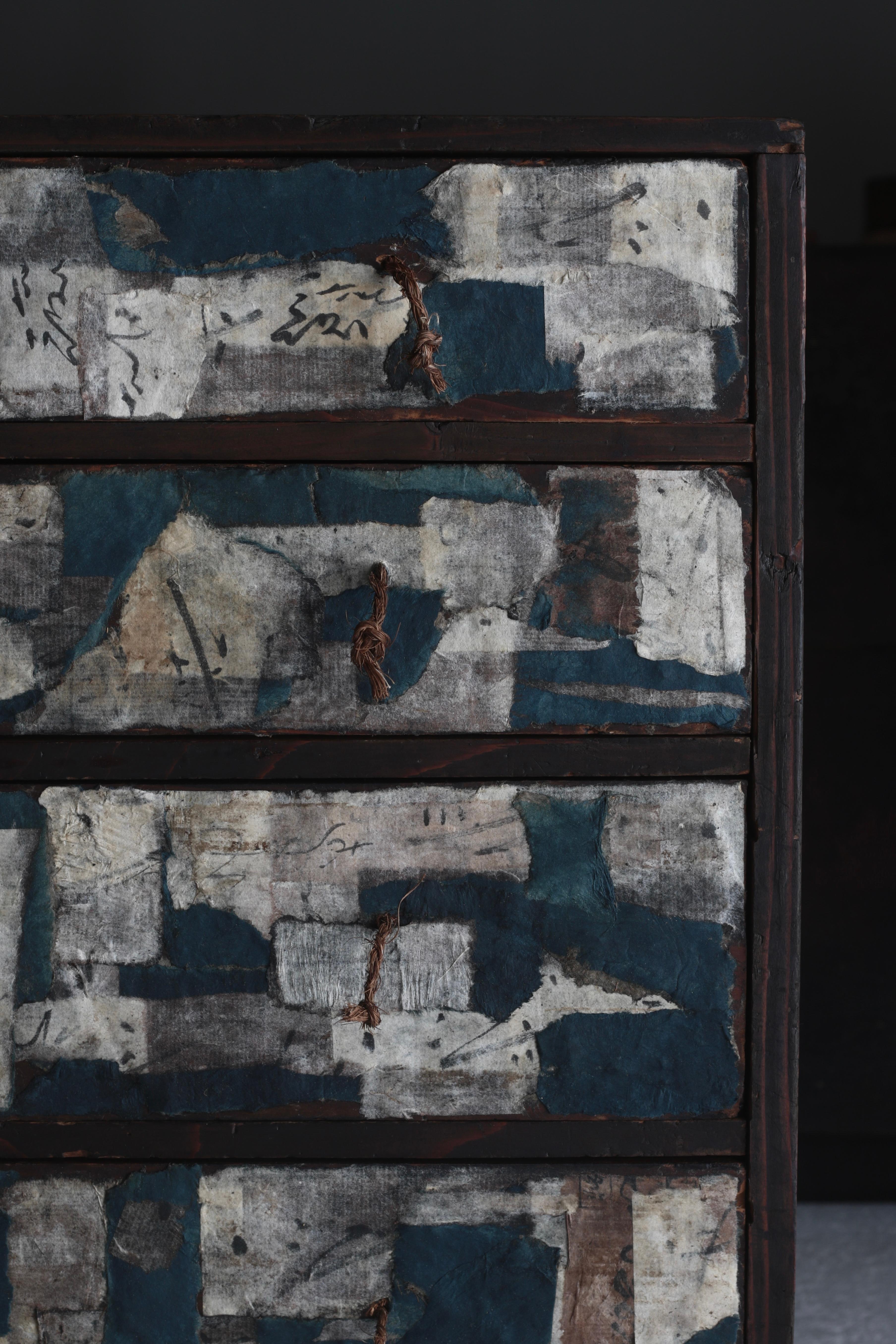 Tansu Antiguo Japonés / Armario Japonés de Papel Encolado / Wabi-Sabi Mingei Meiji