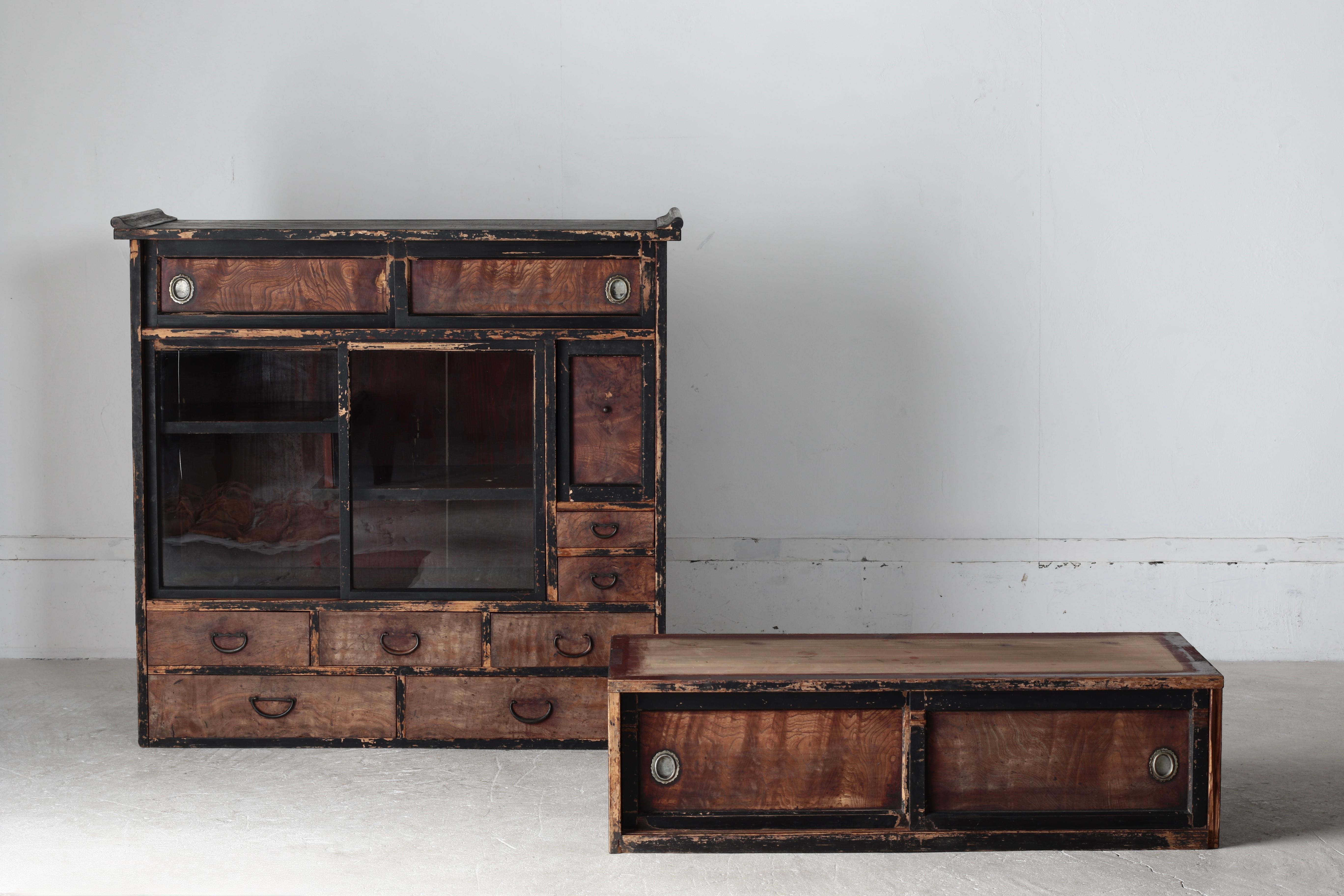 Antico gabinetto giapponese per il tè / Deposito per tansu / Circa 1900 / Wabi-sabi in vendita 5