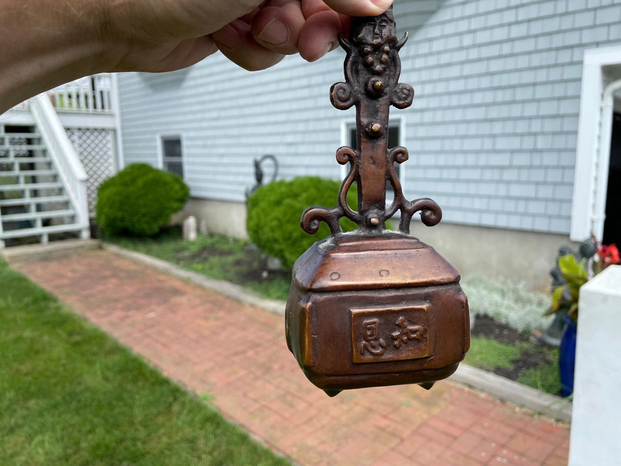 Japanese Vintage Tea Ceremony Bronze Tea Bell For Sale 3