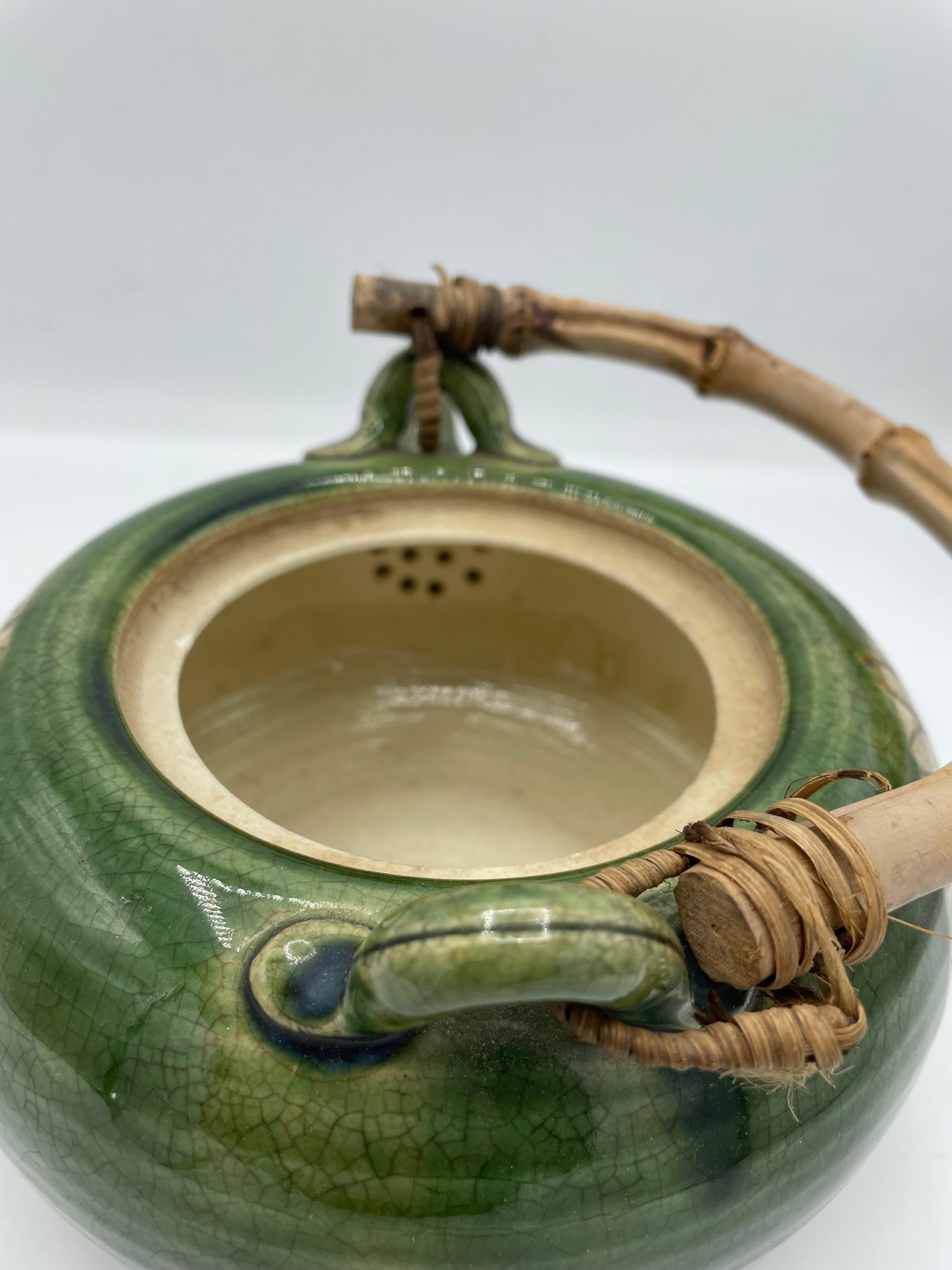 Porcelain Japanese Antique Tea Pot Oribe Style, 1920s