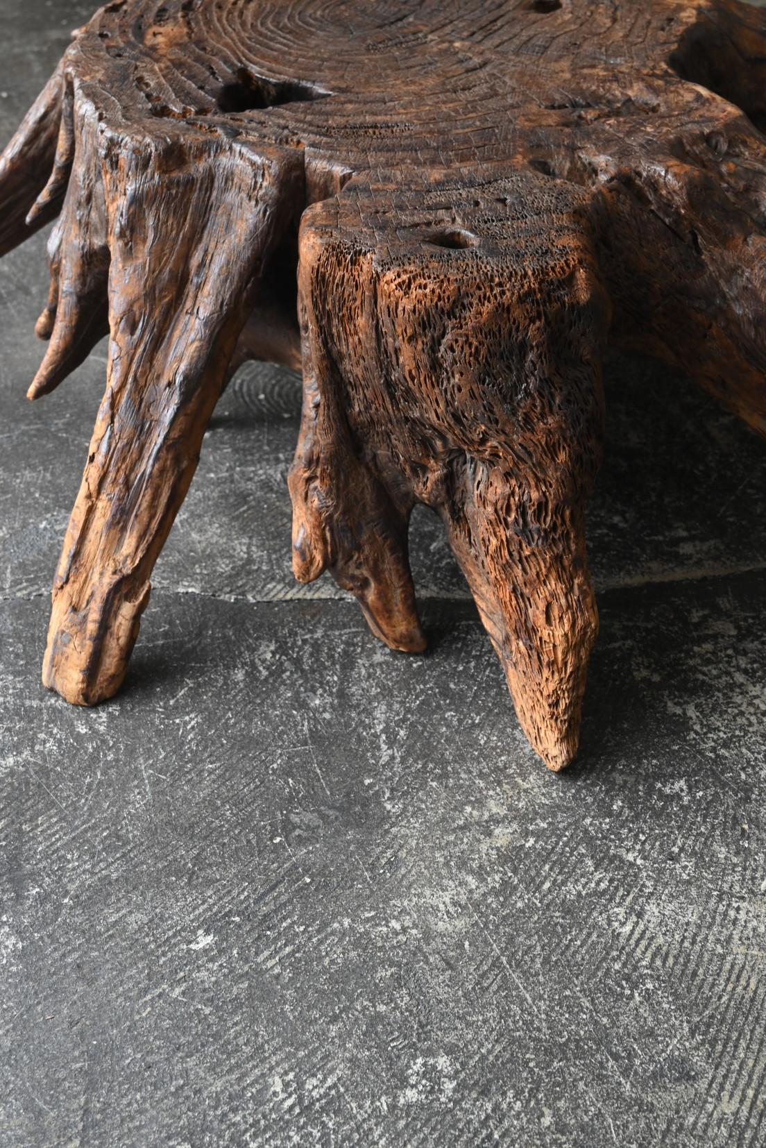 Japanese antique tree stump low stool / Early 20th century