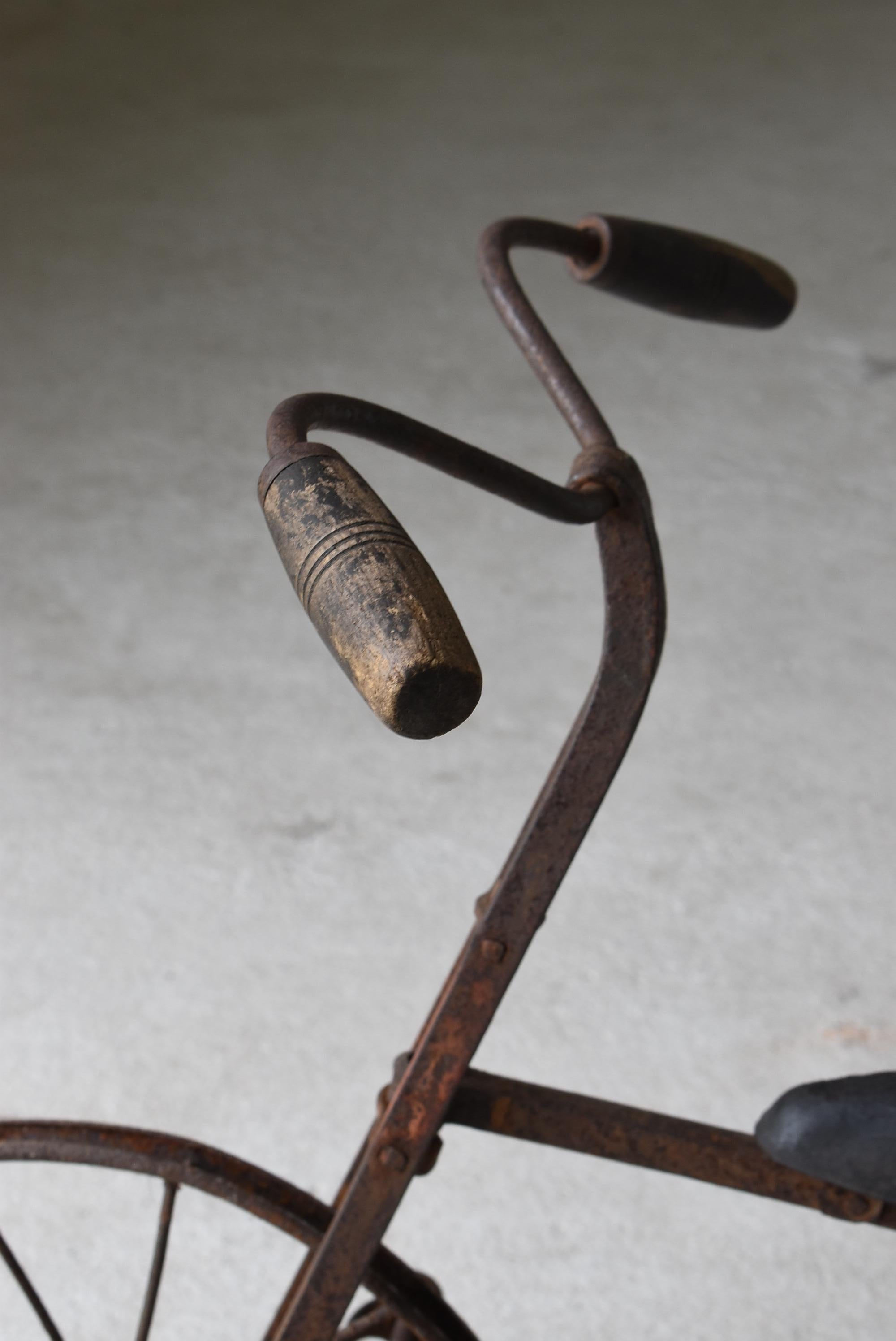 antique tricycle 1800's