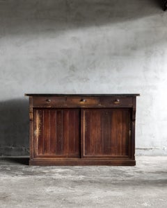 Mesa de trabajo japonesa antigua de dos caras con cajones y puertas correderas, época Taisho