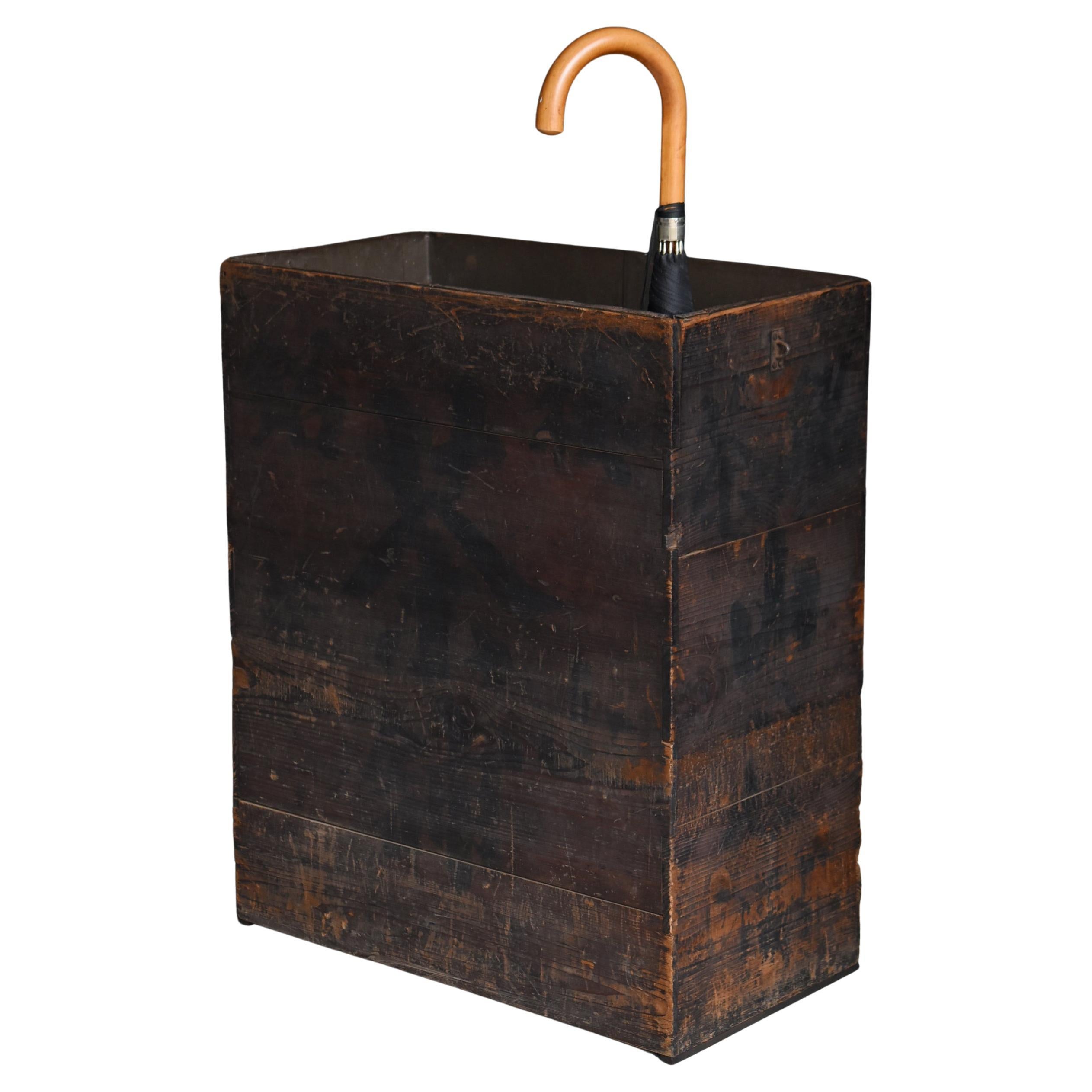 Japanese Antique Umbrella Stand 1900s-1940s / Wabi Sabi en vente