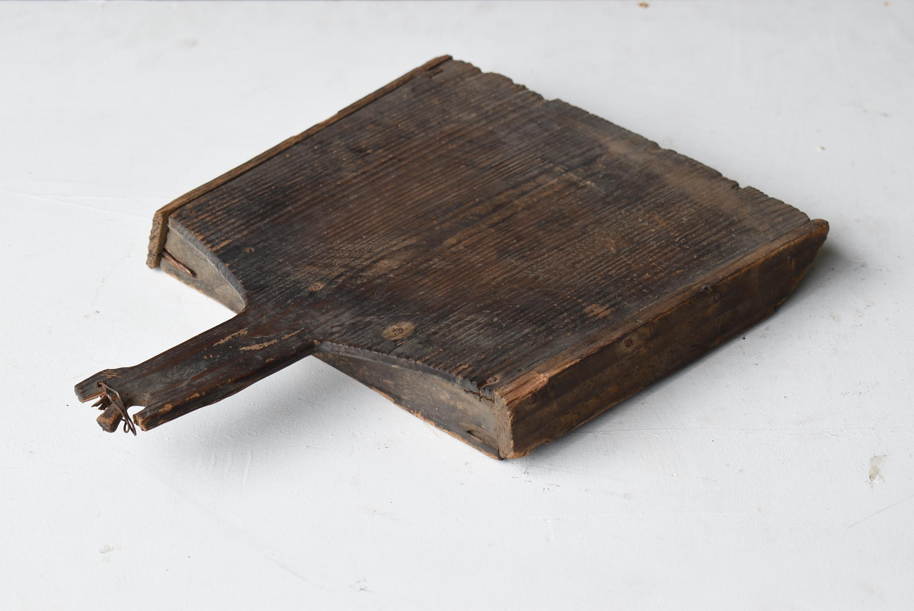 Japanese Antique Wabi Sabi Art Dustpan 1910s-1920s / Object Contemporary Art For Sale 7