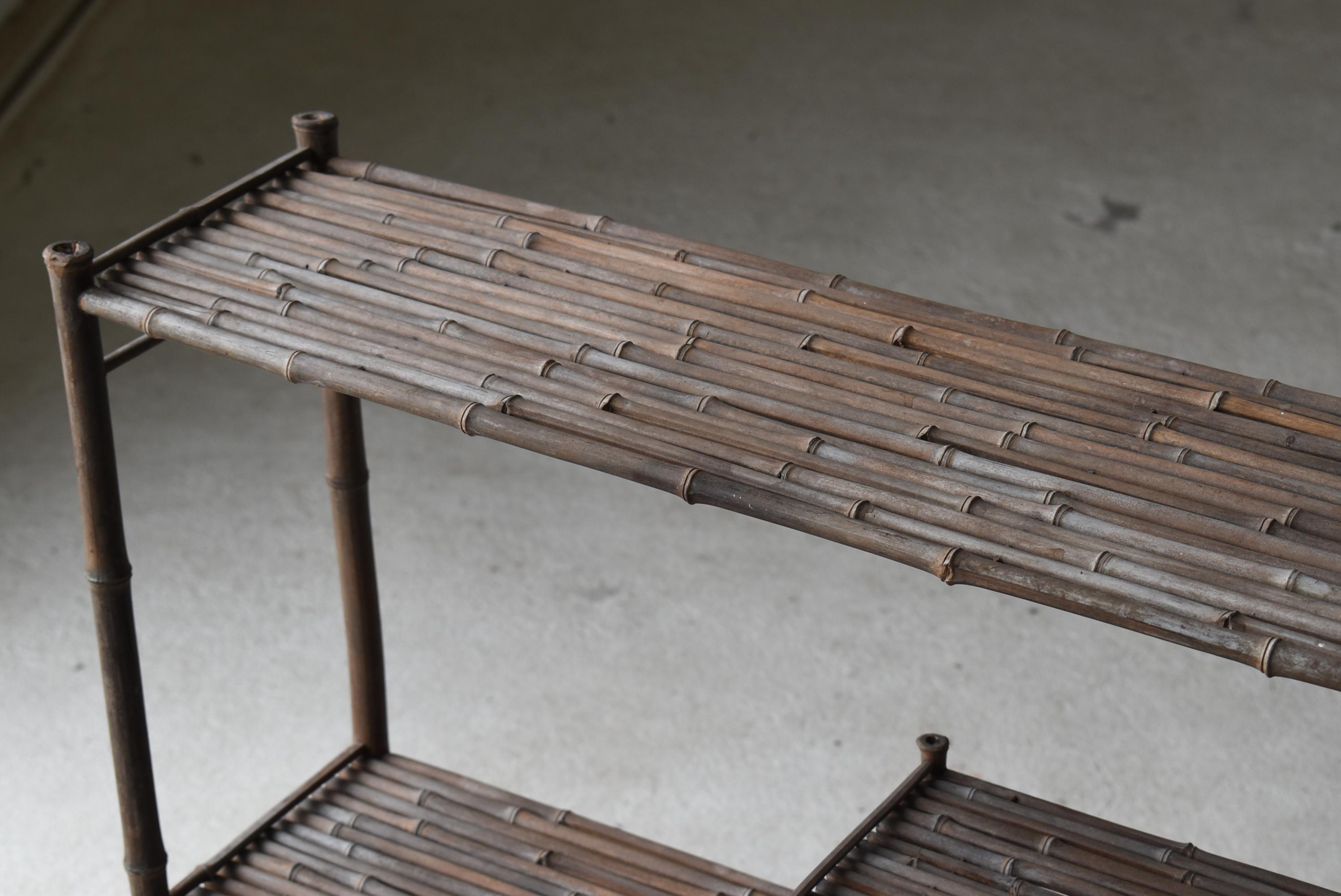 Japanese Antique Wabi Sabi Bamboo Shelve 1940s-1960s / Shelf Mingei Cabinet In Good Condition In Sammu-shi, Chiba