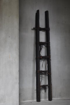 Japanese Antique Wabi-Sabi Black Ladder 1800s-1860s / Primitive Object