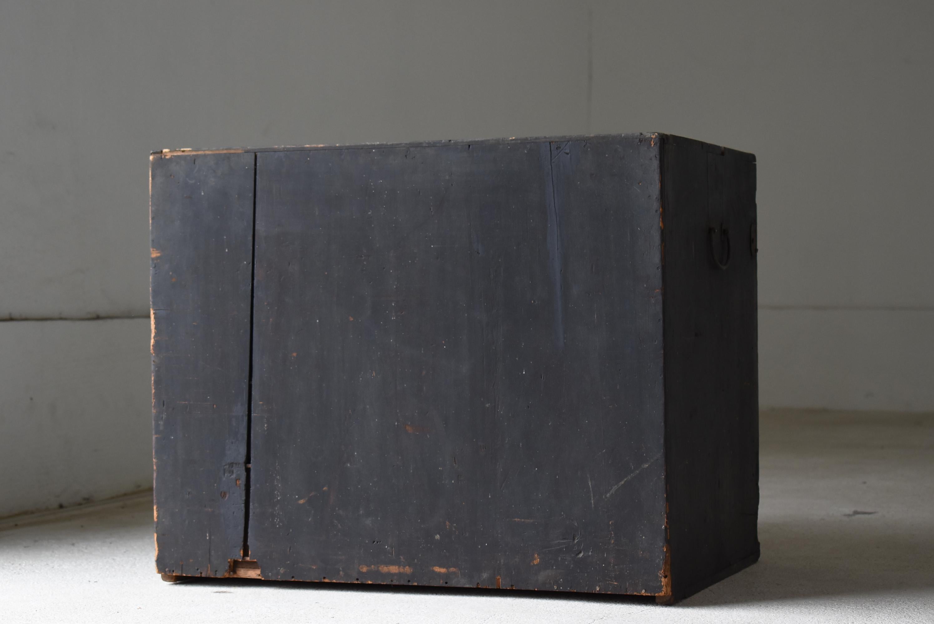 Japanischer antiker Wabi Sabi-Schrank mit Schublade 1860er-1900er Jahre / Tansu Aufbewahrungsschrank Mingei im Angebot 10