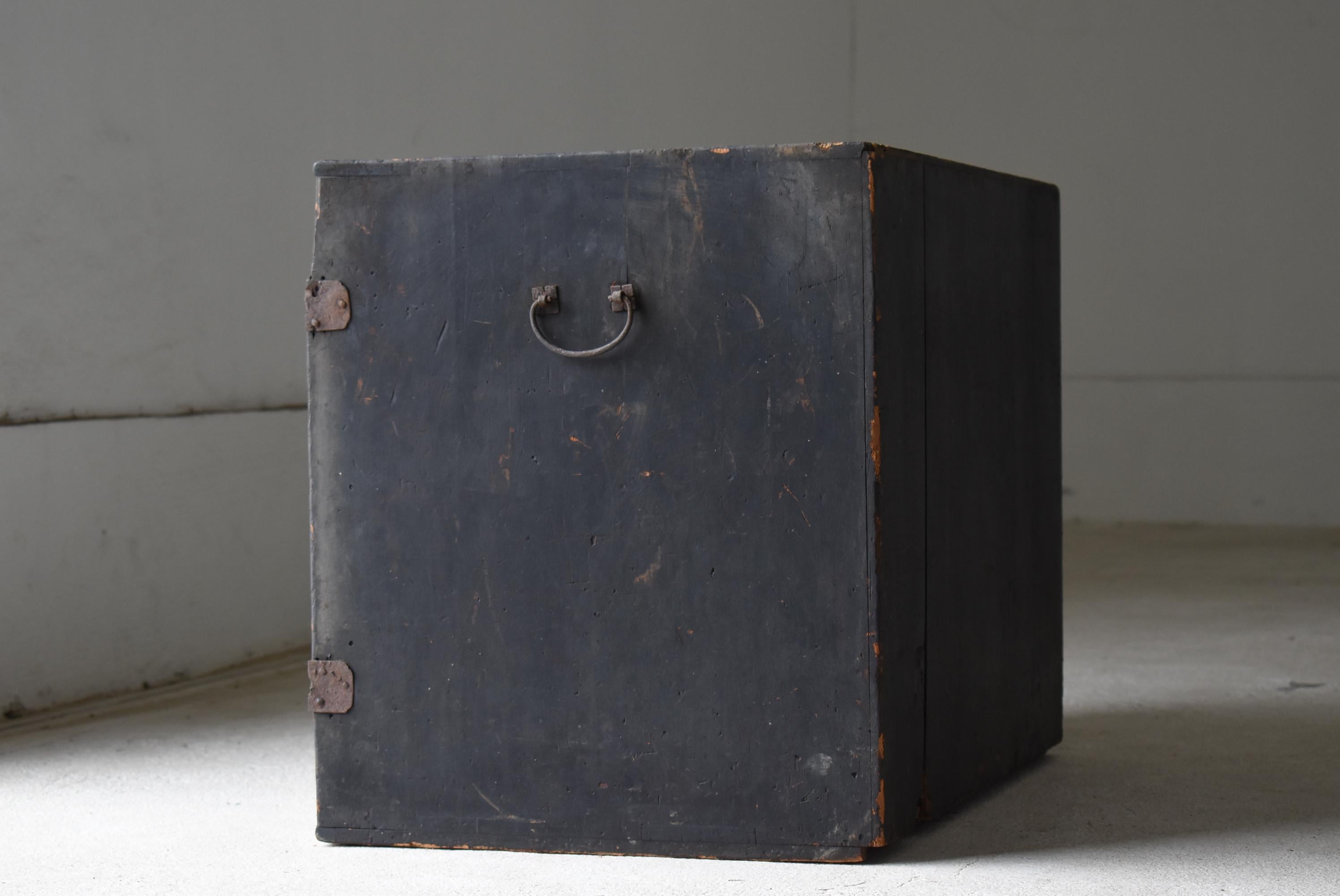 Japanese Antique Wabi Sabi Drawer 1860s-1900s / Tansu Storage Cabinet Mingei For Sale 11