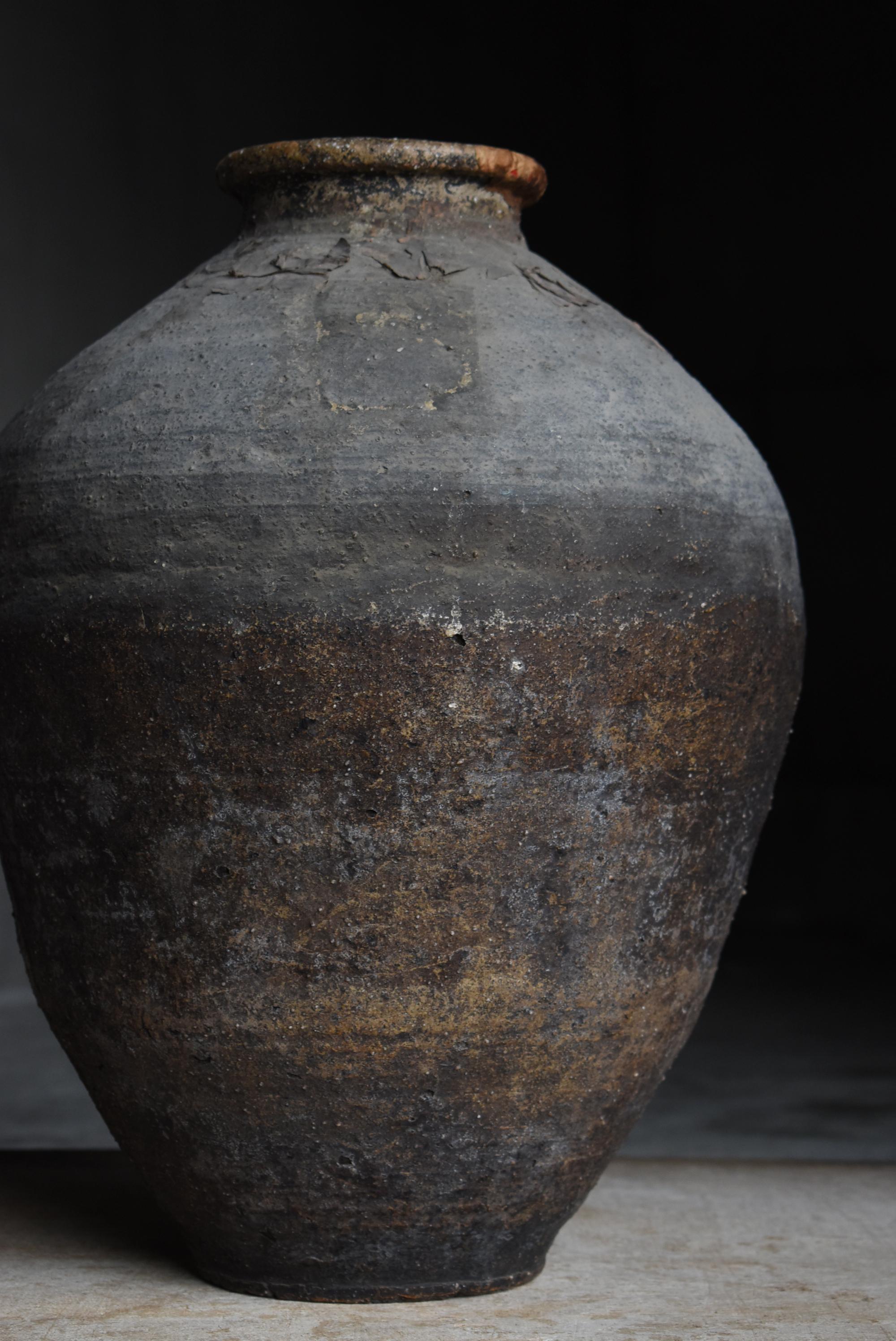 Vaso antico giapponese in ceramica Wabi-Sabi Edo 1800s-1860s / Tsubo In condizioni buone a Sammu-shi, Chiba