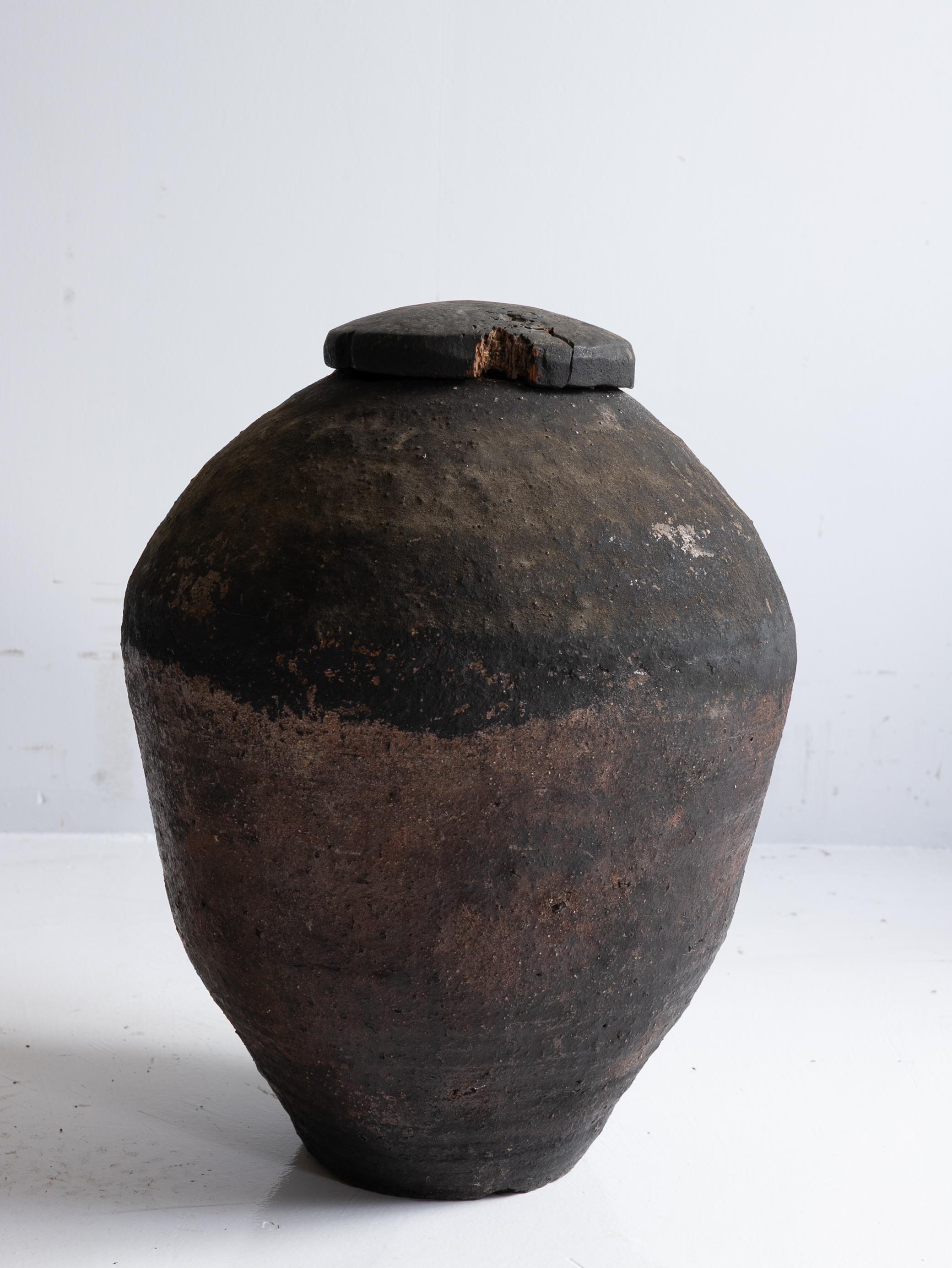 Japanische antike Wabi-Sabi Edo-Keramik-Vase 19. Jahrhundert / Tsubo / Shigaraki im Angebot 5