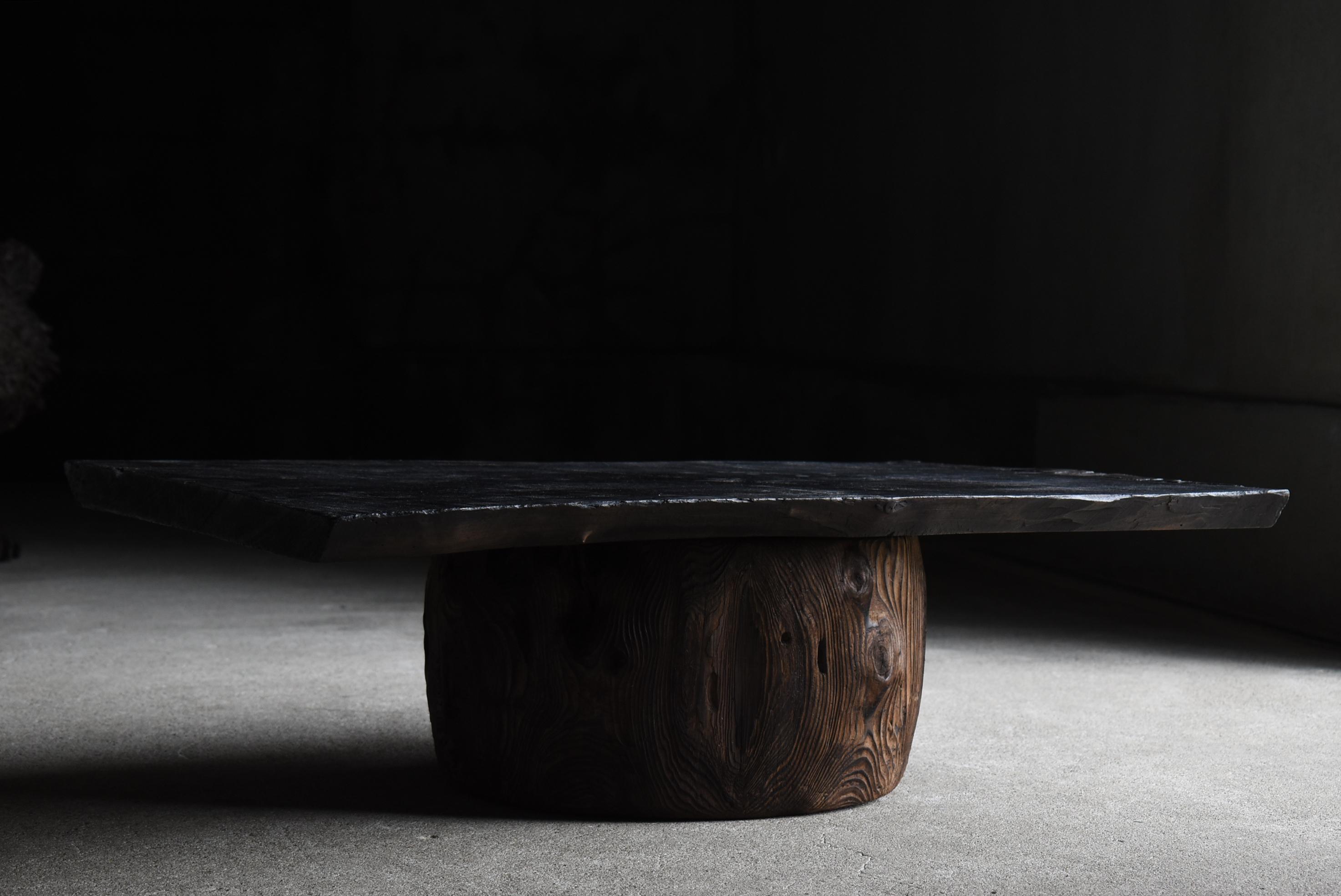 Meiji Japanese Antique Wabi Sabi Exhibition Table 1860s-1900s / Side Table  Low Table