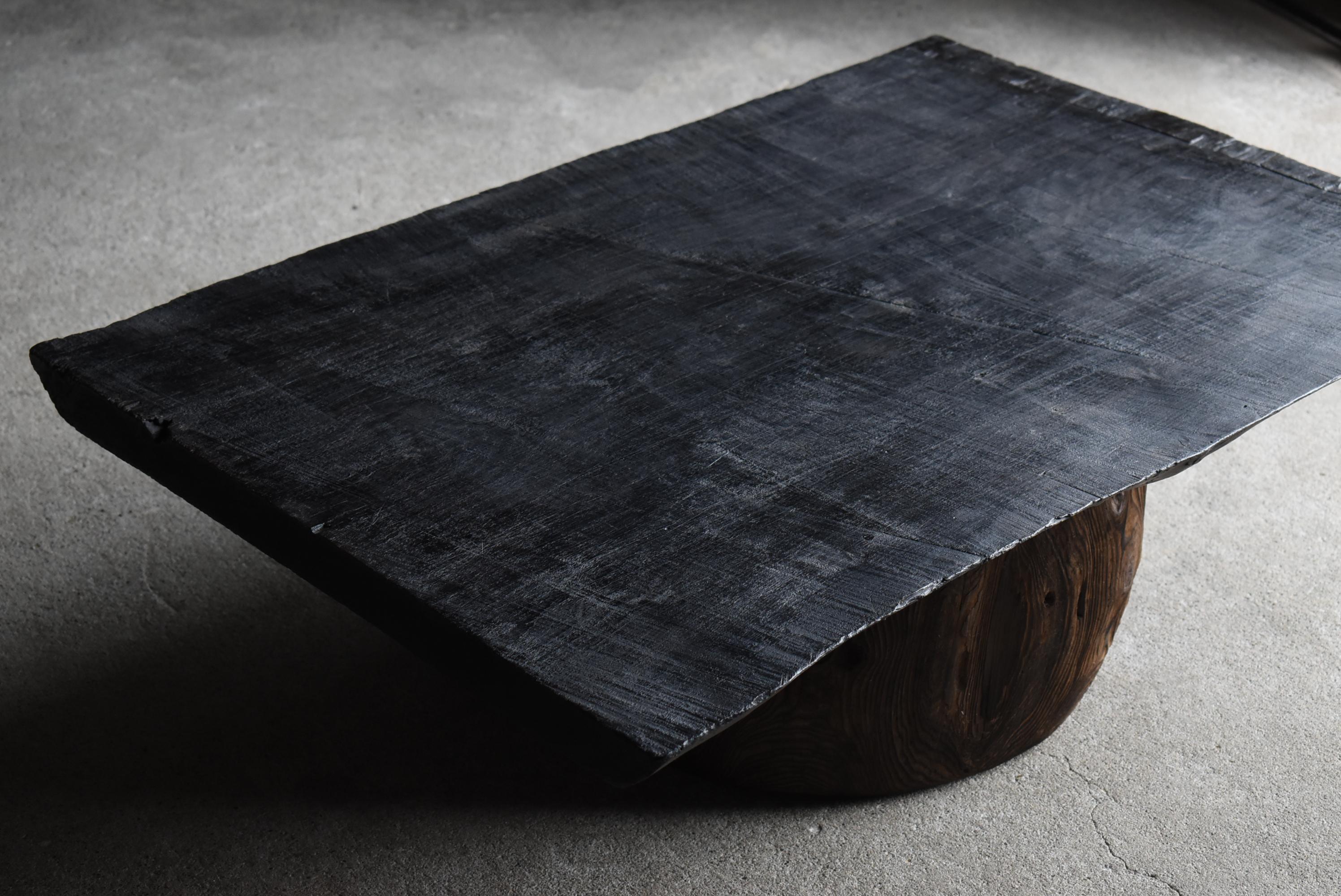Japanese Antique Wabi Sabi Exhibition Table 1860s-1900s / Side Table  Low Table In Good Condition In Sammu-shi, Chiba