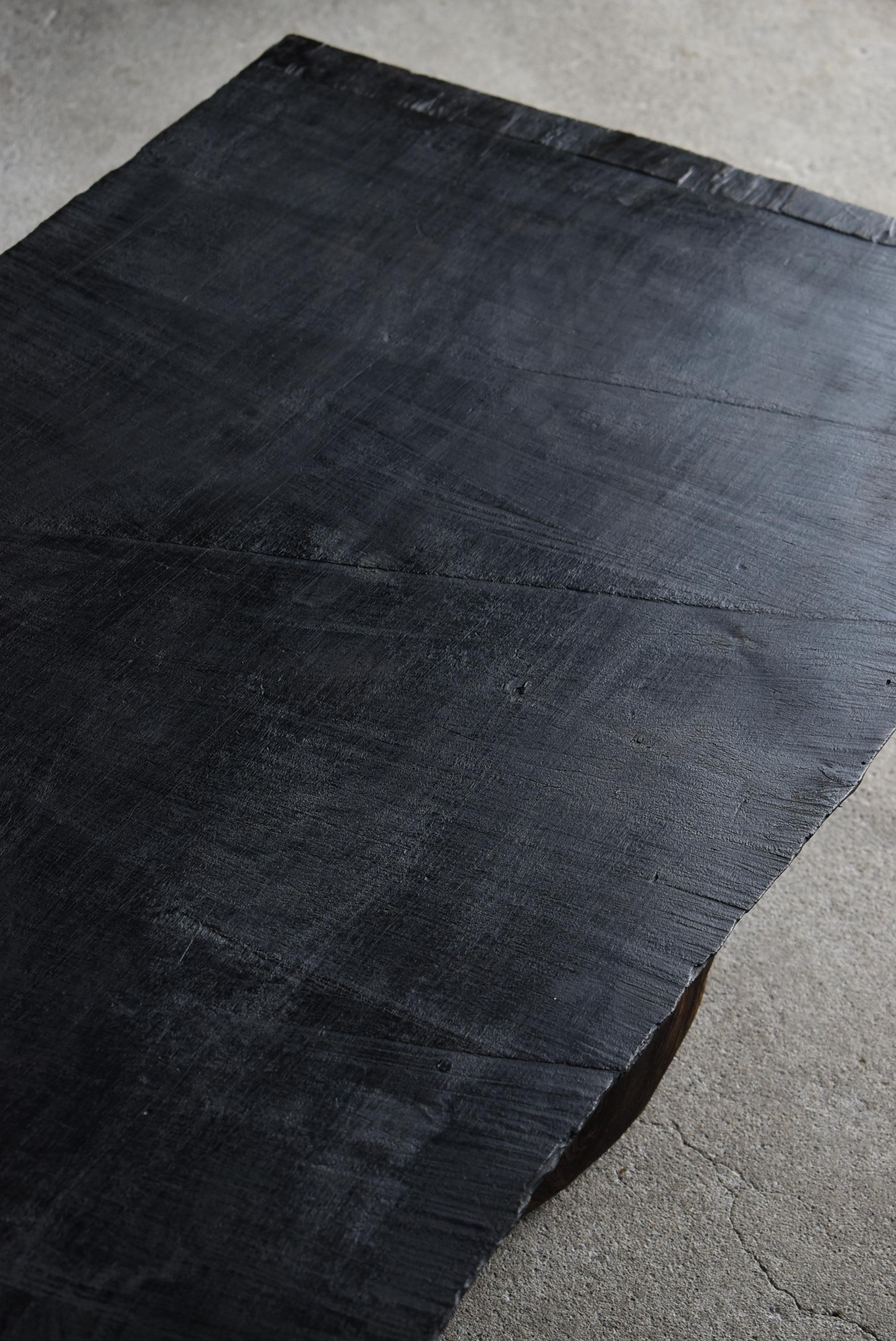 20th Century Japanese Antique Wabi Sabi Exhibition Table 1860s-1900s / Side Table  Low Table