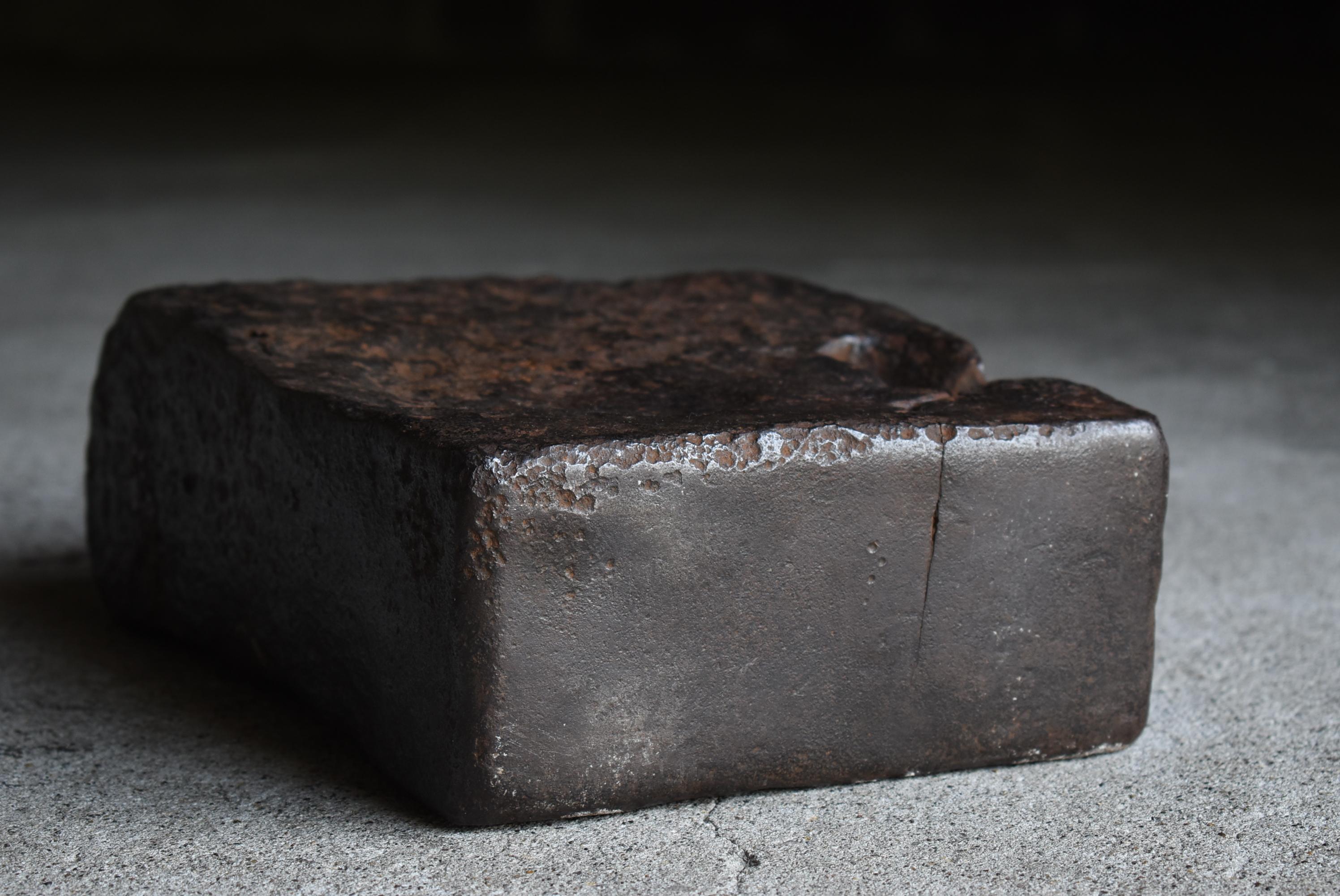 Japanese Antique Wabi-Sabi Iron Block 46kg 