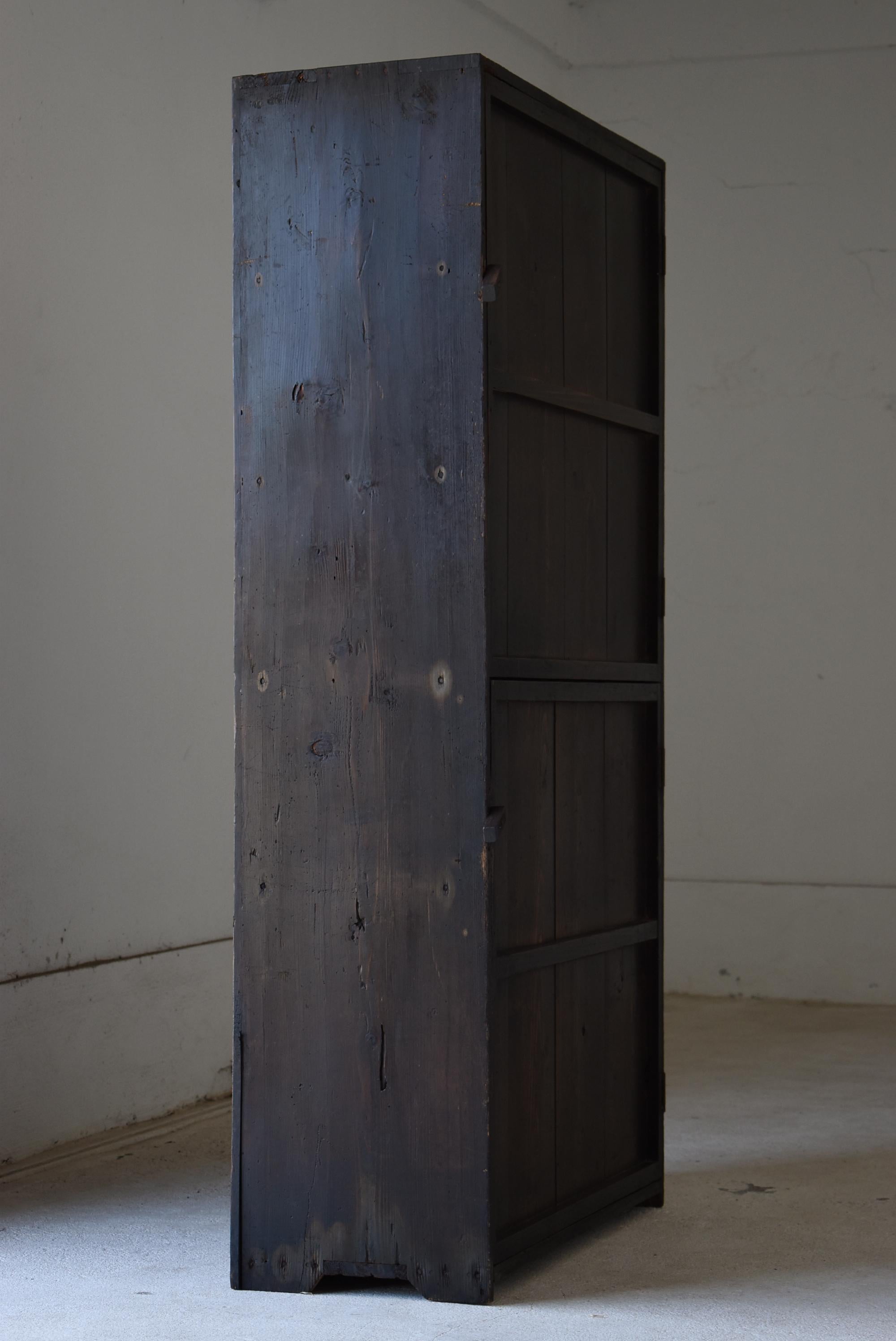 Japanese Antique Wabi-Sabi Large Cabinet 1860s-1900s / Black Tansu 10