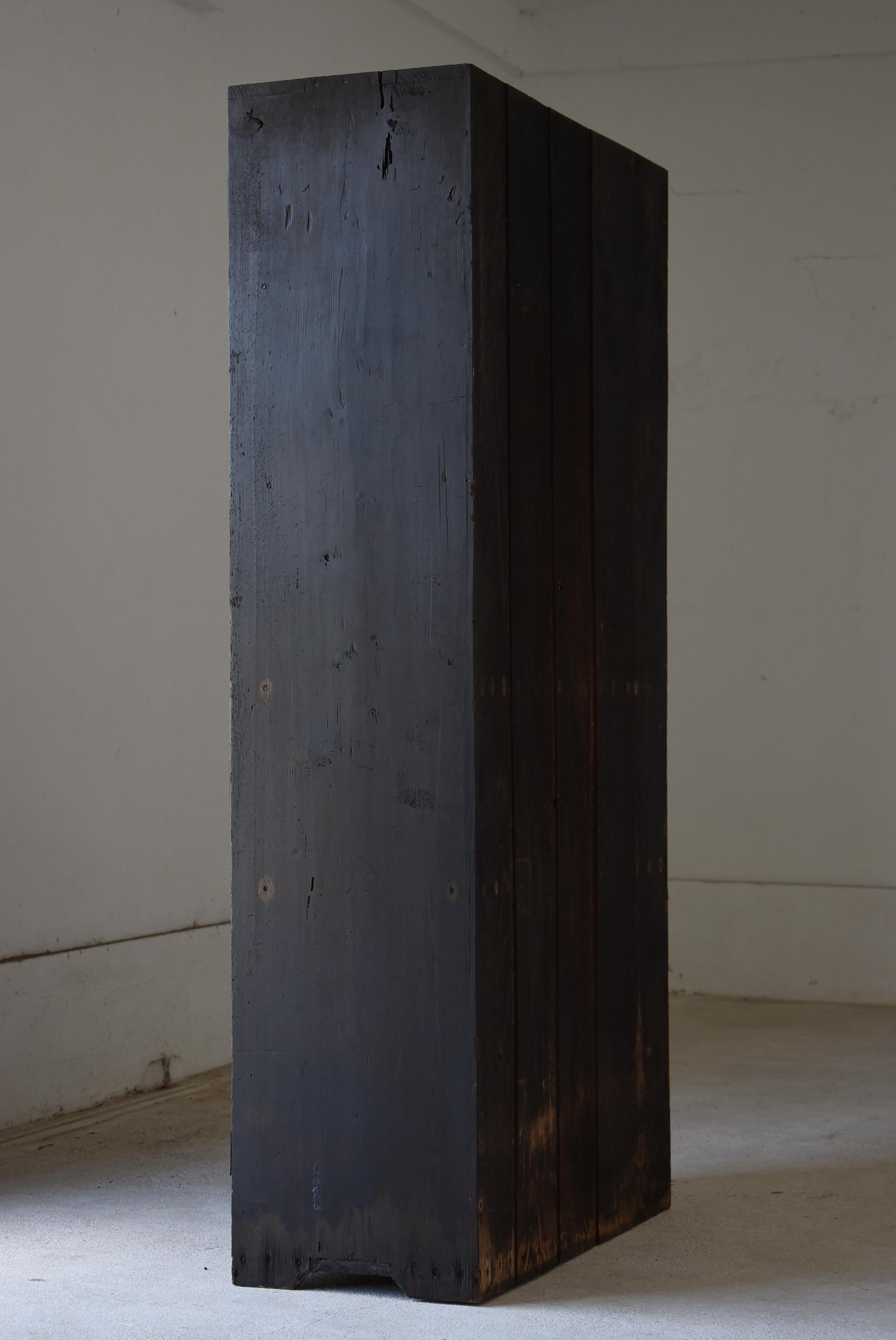 Japanese Antique Wabi-Sabi Large Cabinet 1860s-1900s / Black Tansu 12