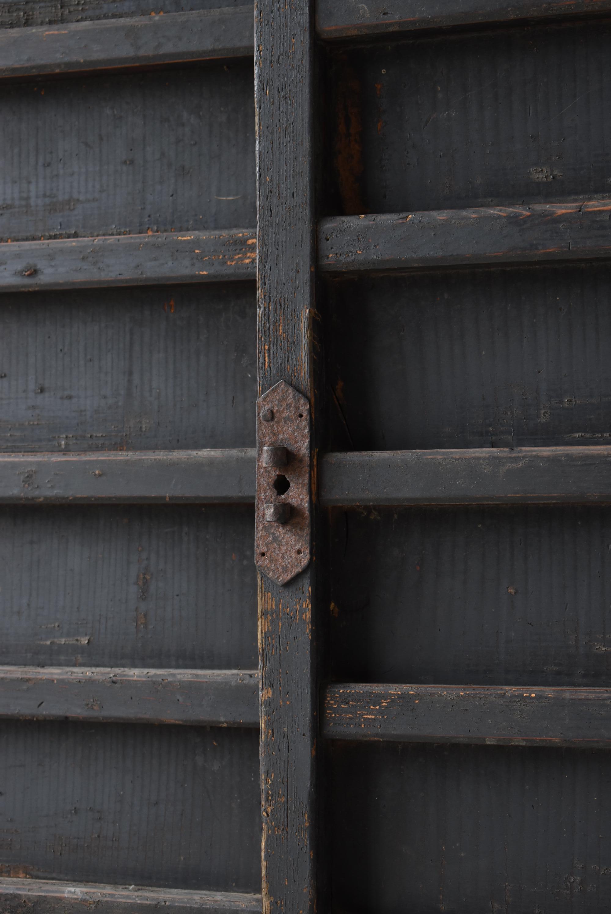 Japanese Antique Wabi Sabi Large Tansu 1860s-1900s / Black Cabinet Mingei In Good Condition In Sammu-shi, Chiba