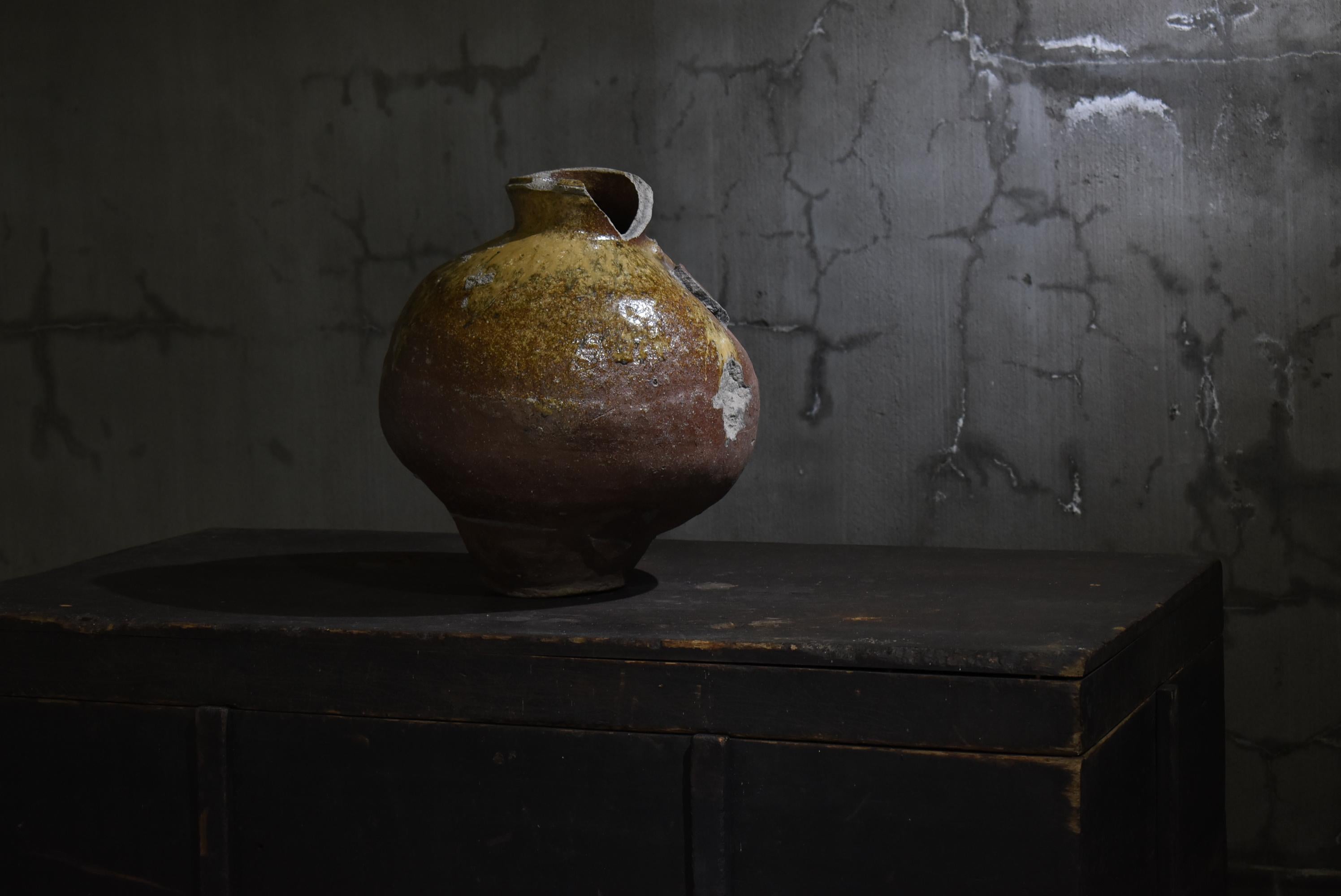 Edo Japanese Antique Wabi Sabi Pottery Vase 1600s-1700s / Flower Vase Vessel Tsubo