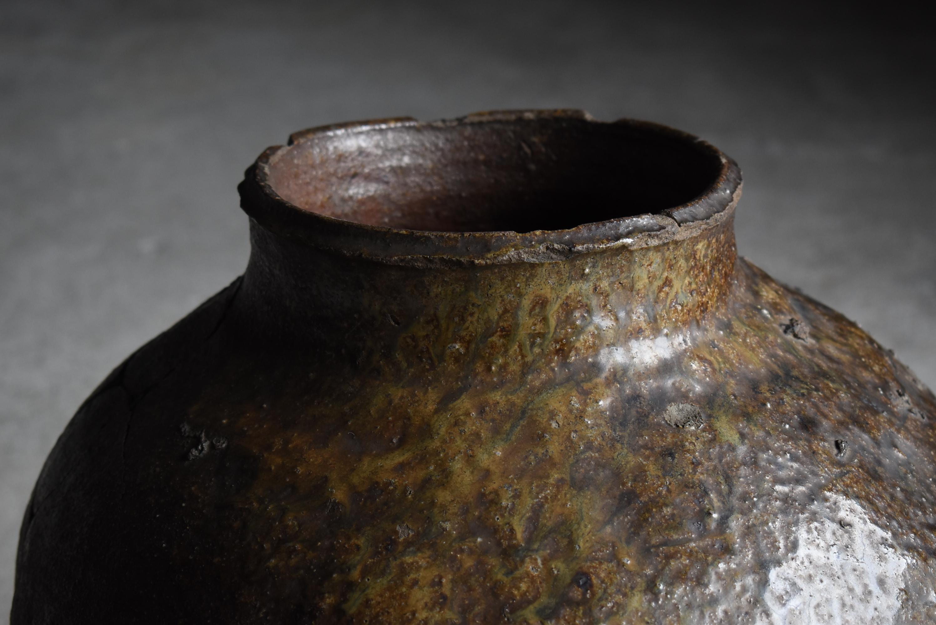 Japanese Antique Wabi Sabi Pottery Vase 1700s-1800s / Flower Vase Vessel Jar In Good Condition In Sammu-shi, Chiba