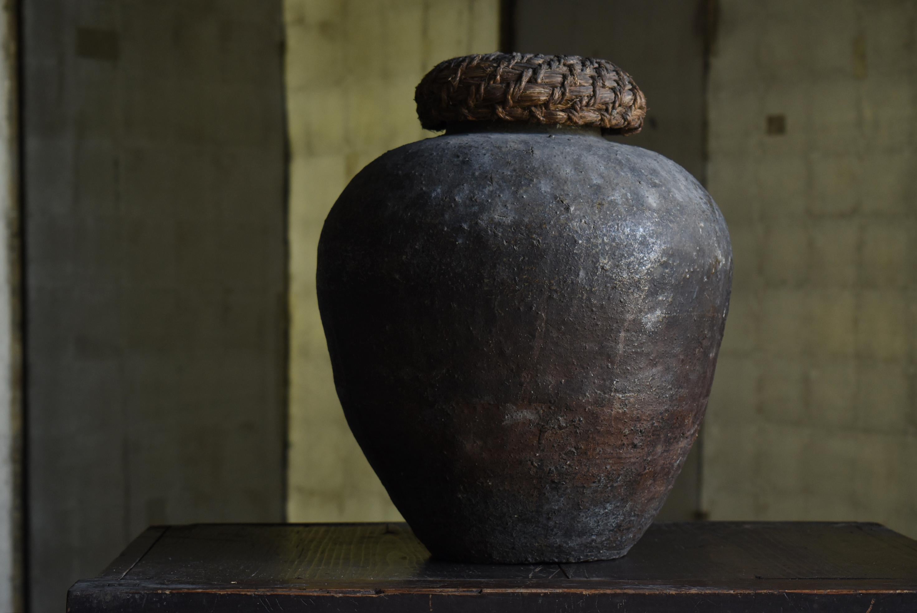 Japanese Antique Wabi-Sabi Pottery Vase 1800s-1860s / Tsubo 15