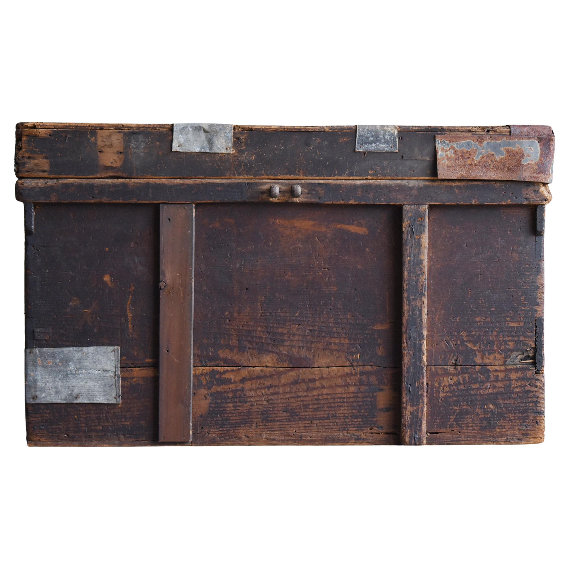 Cedar Boxes