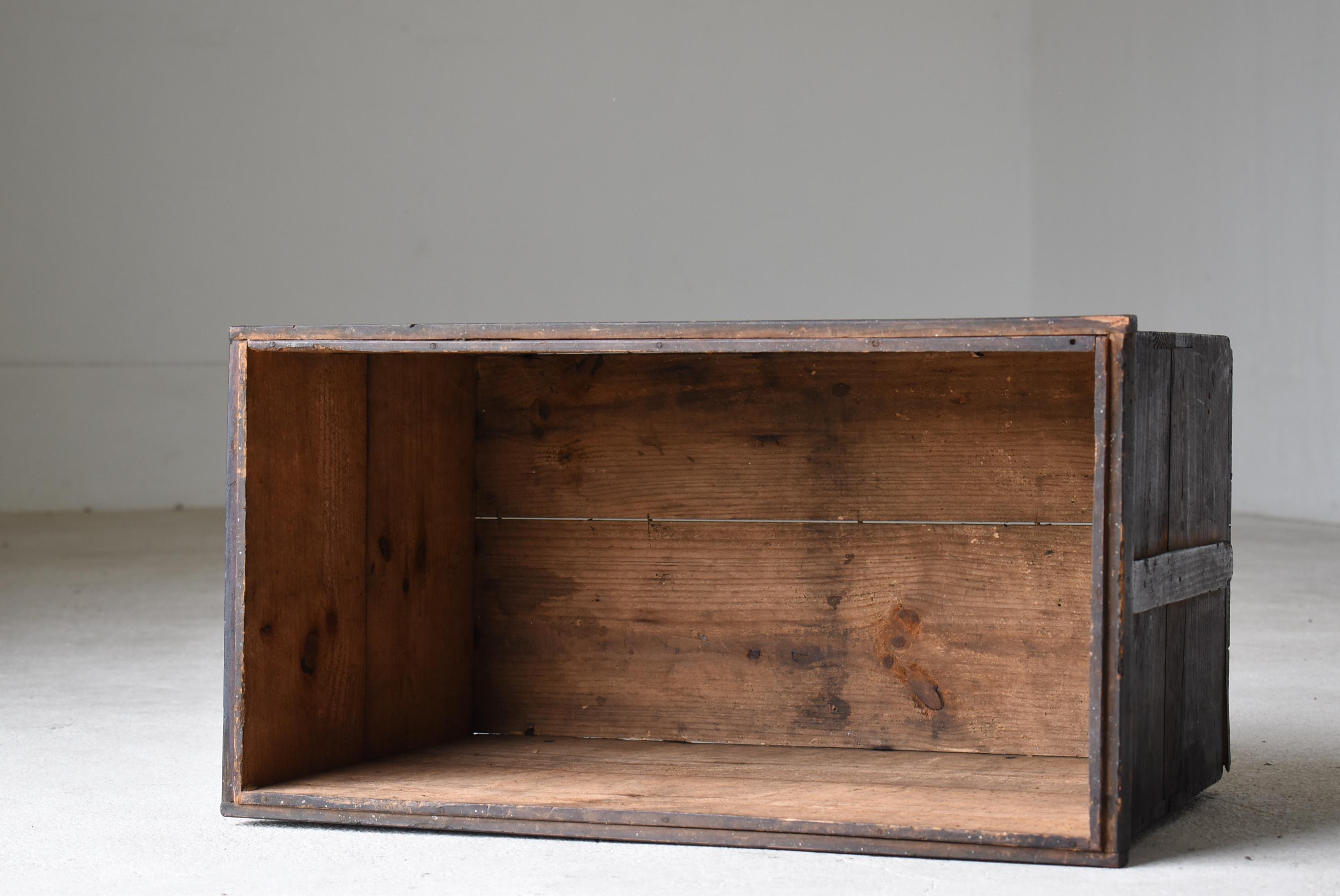 Japanese Antique Wabi Sabi Storage Box 1860s-1900s / Tansu Sofa Table Mingei 5