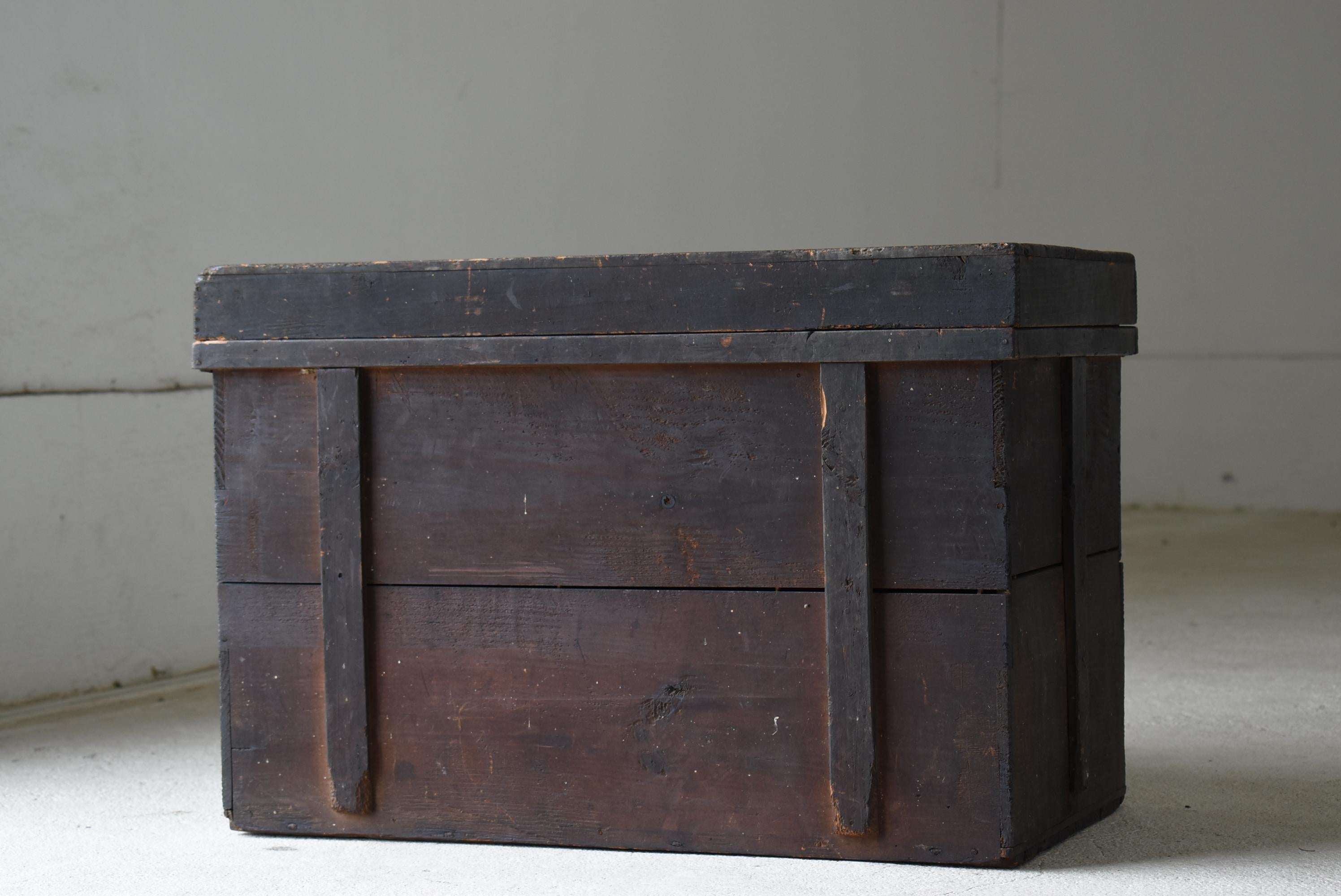 Japanese Antique Wabi Sabi Storage Box 1860s-1900s / Tansu Sofa Table Mingei 2