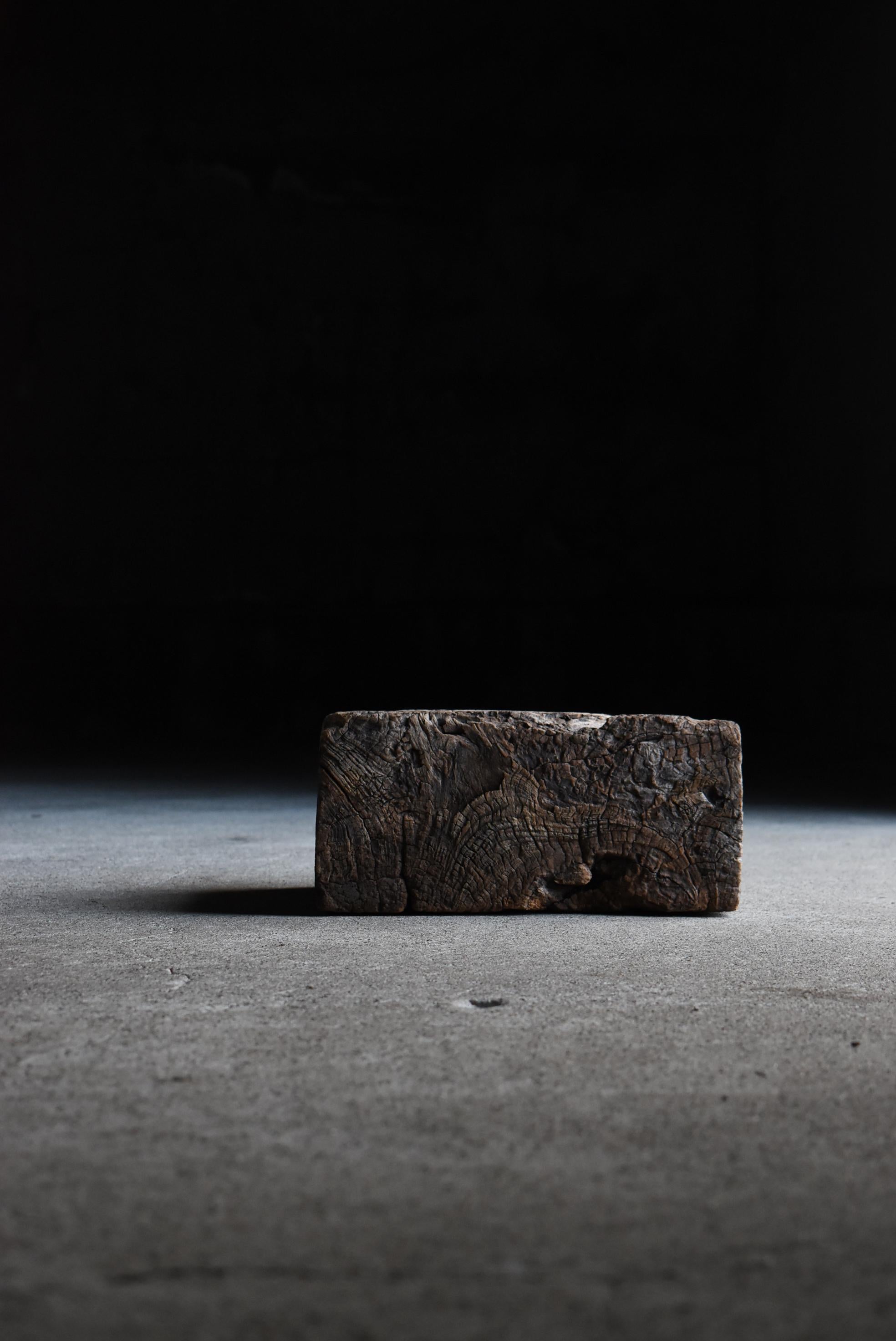 Antico blocco di legno giapponese Wabi-Sabi Weathered Keyaki 1900s-1940s / Figurina in vendita 3