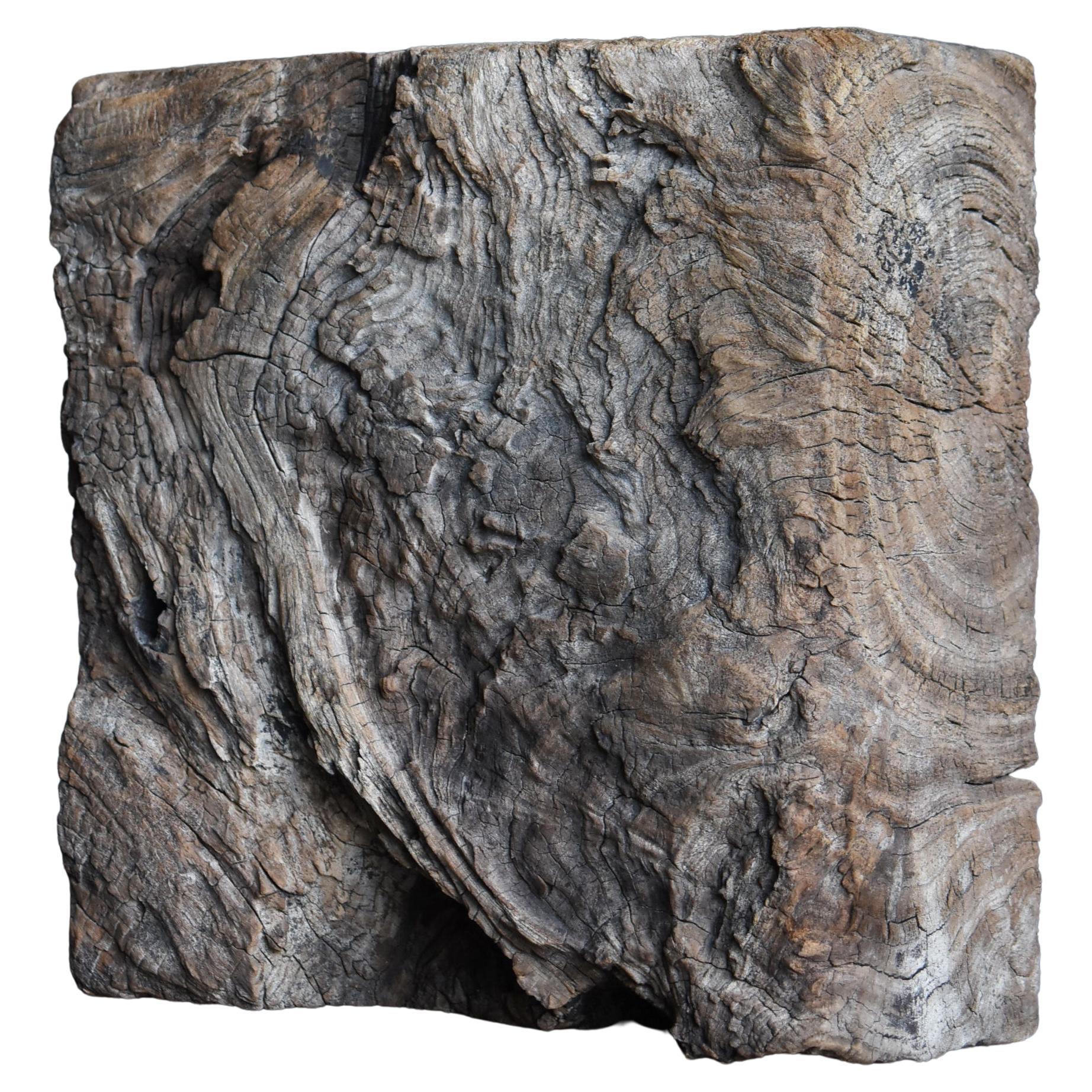 Bloc de bois japonais ancien Wabi-Sabi Weathered Keyaki Wood 1900s-1940s / Figurine