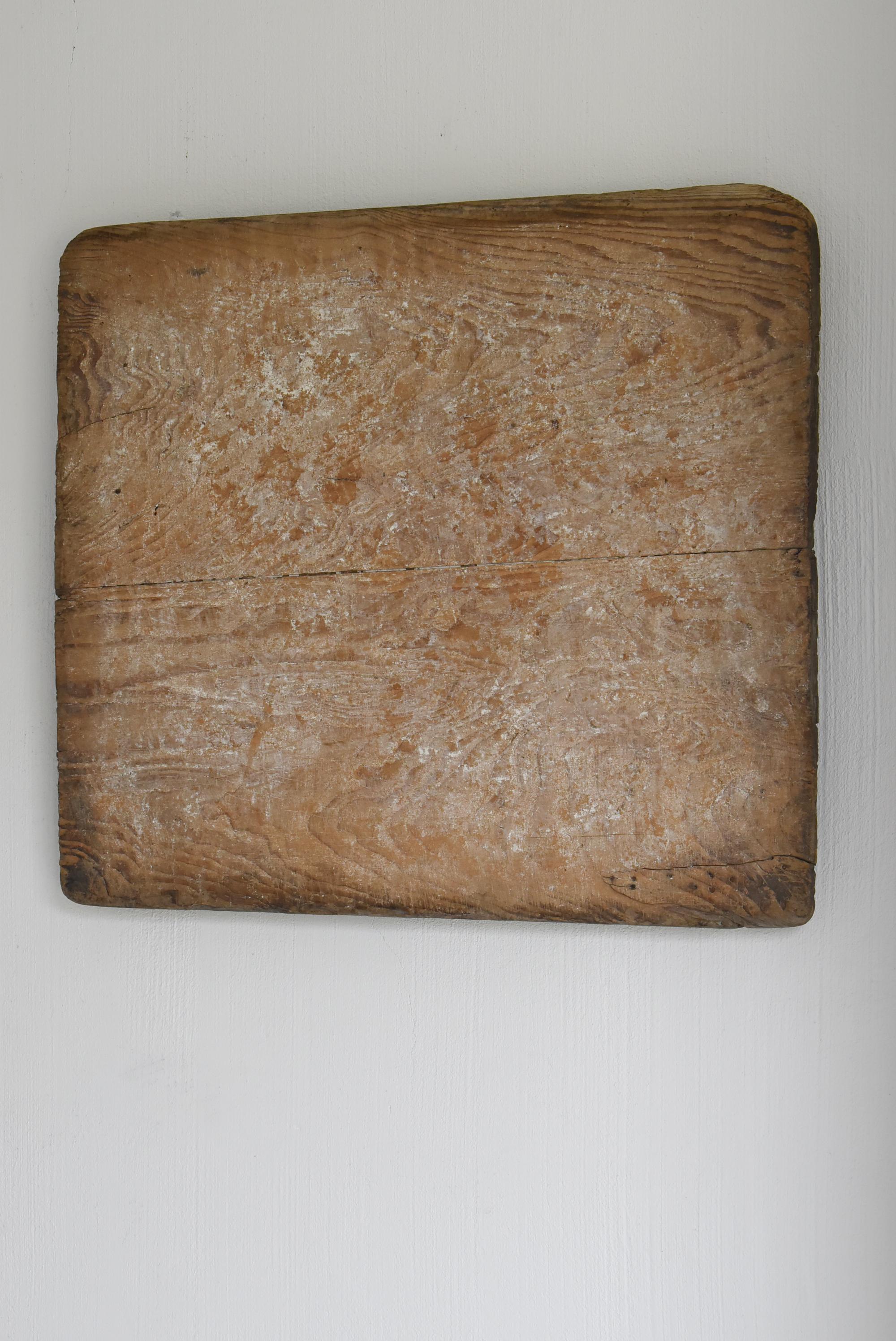 Falegnameria Tavola in legno giapponese Wabi-Sabi antica 1860-1900 / Decorazione da parete in vendita